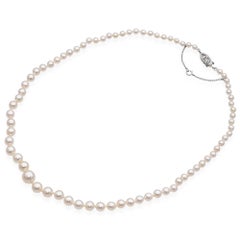Vintage Graduated Pearl Necklace with Platinum Diamond Clasp