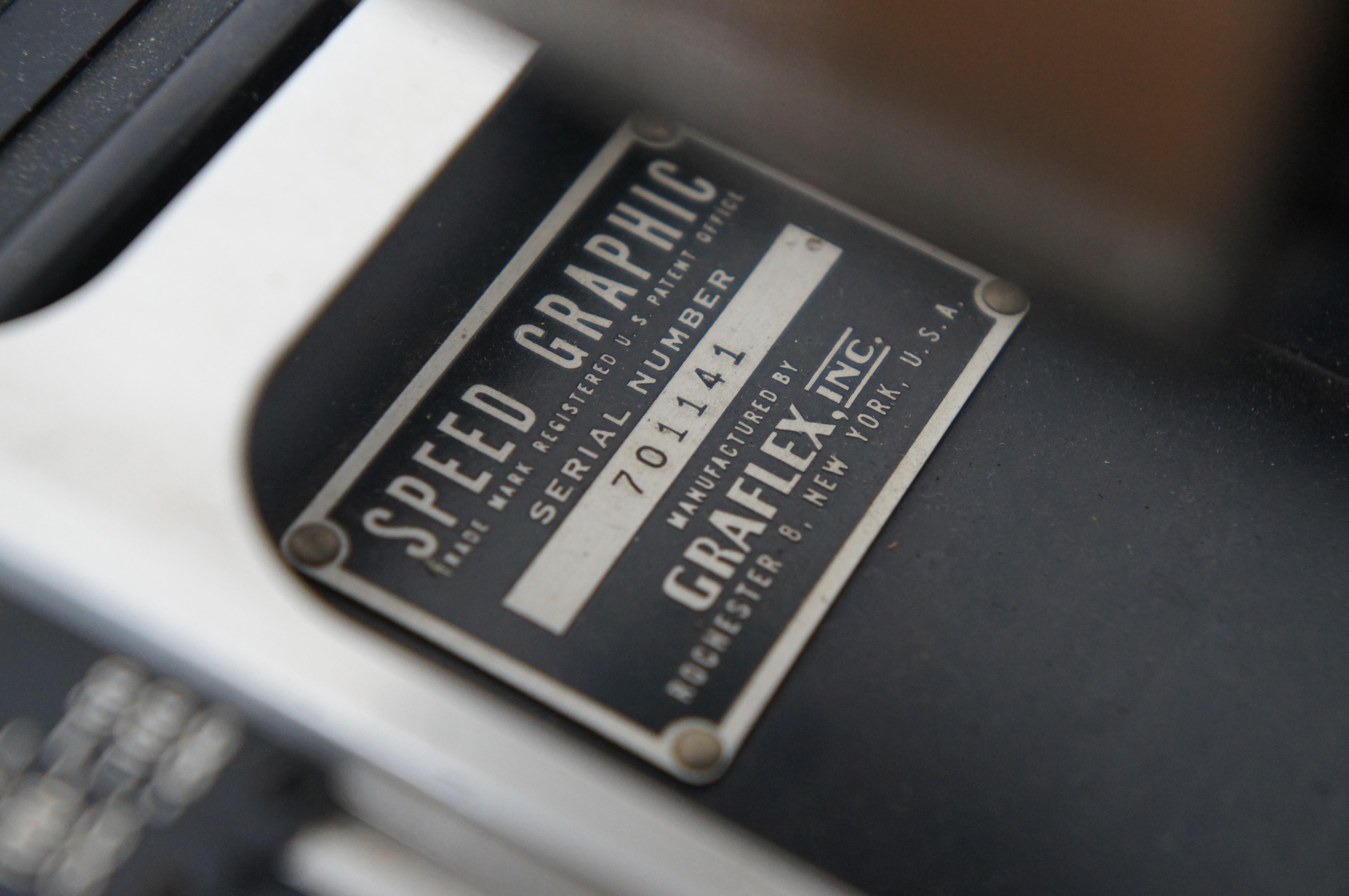 Vintage Graflex Speed Graphic Kodak Ektar Camera Len & Case 105mm f/3.7 2