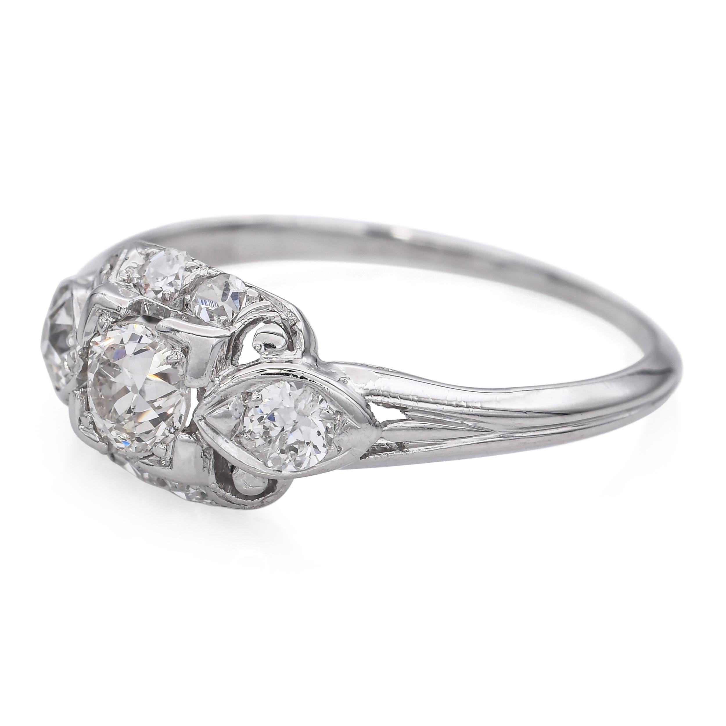 Anello di fidanzamento con diamante vintage Granat in oro bianco 18k 0,45tcw In condizioni buone in vendita a New York, NY
