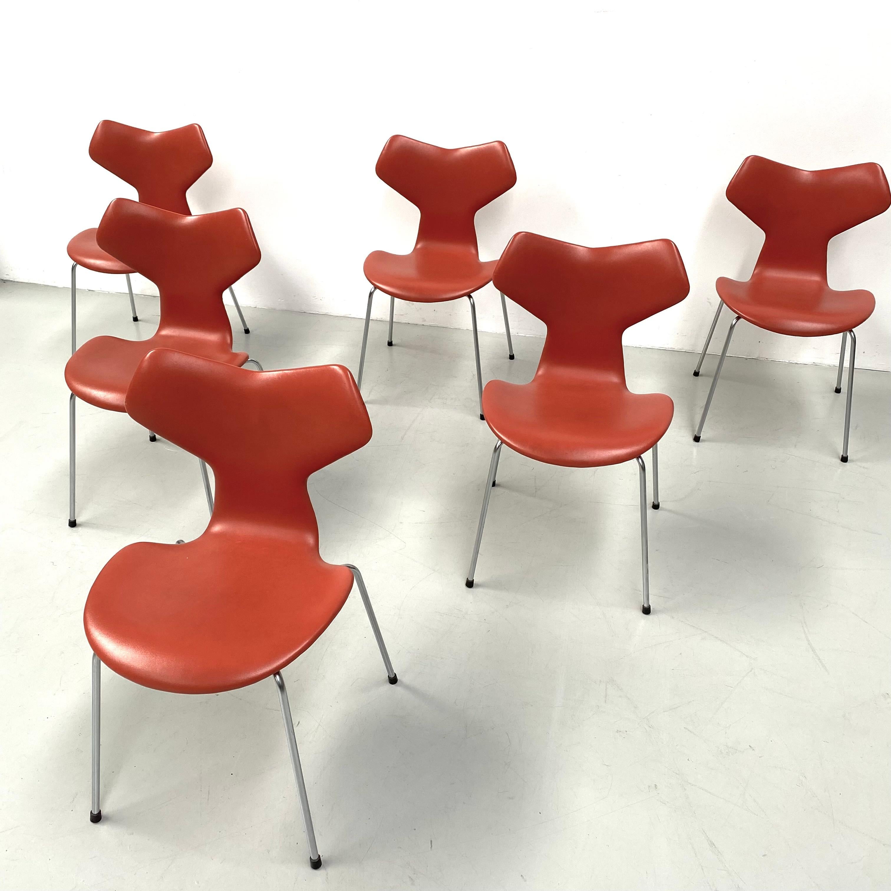 Danish Vintage Grand Prix Chairs by Arne Jacobsen for Fritz Hansen, 1968, Set of 6