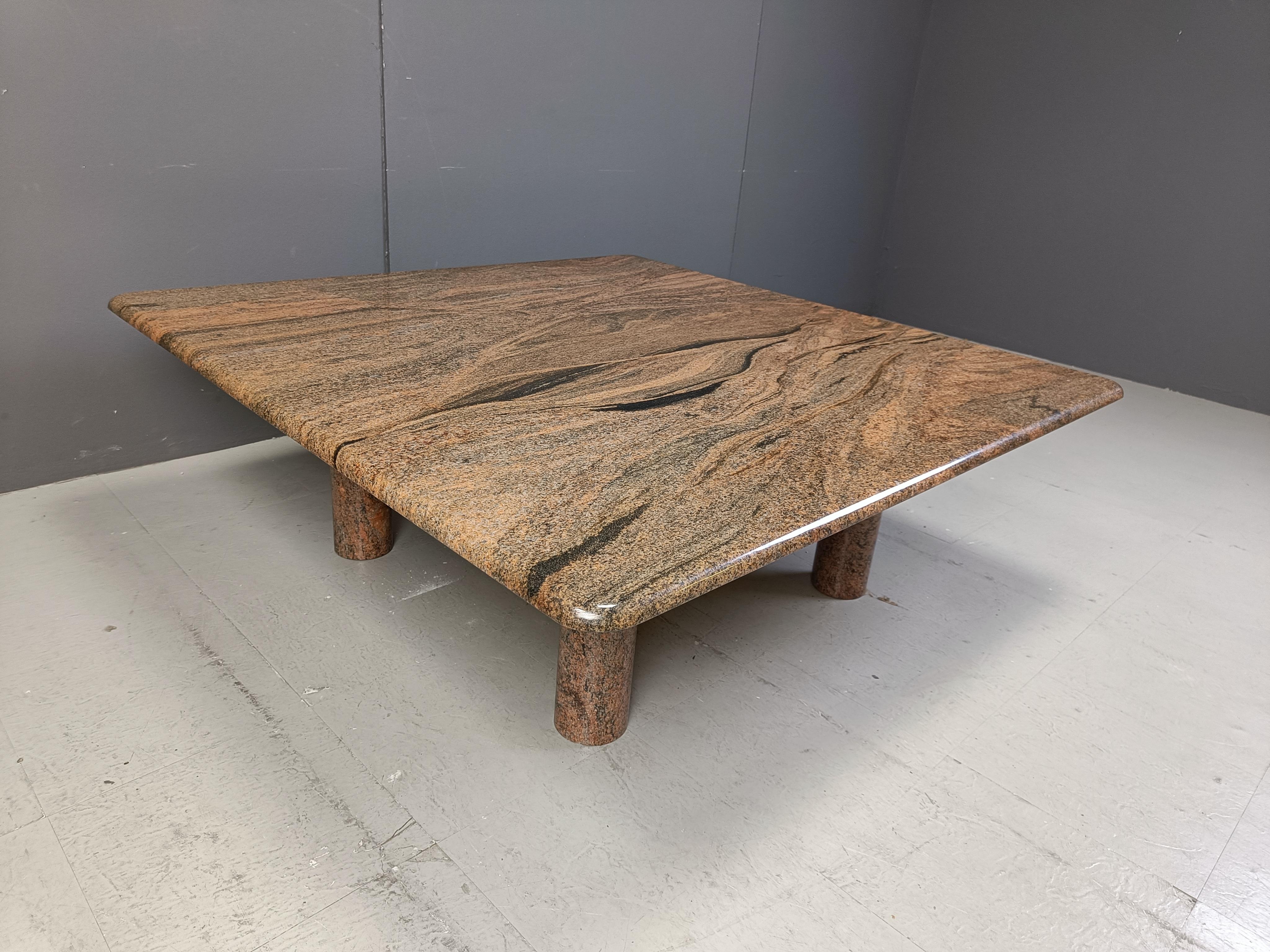 Couchtisch aus Granit, 1970er-Jahre, Vintage im Angebot 4