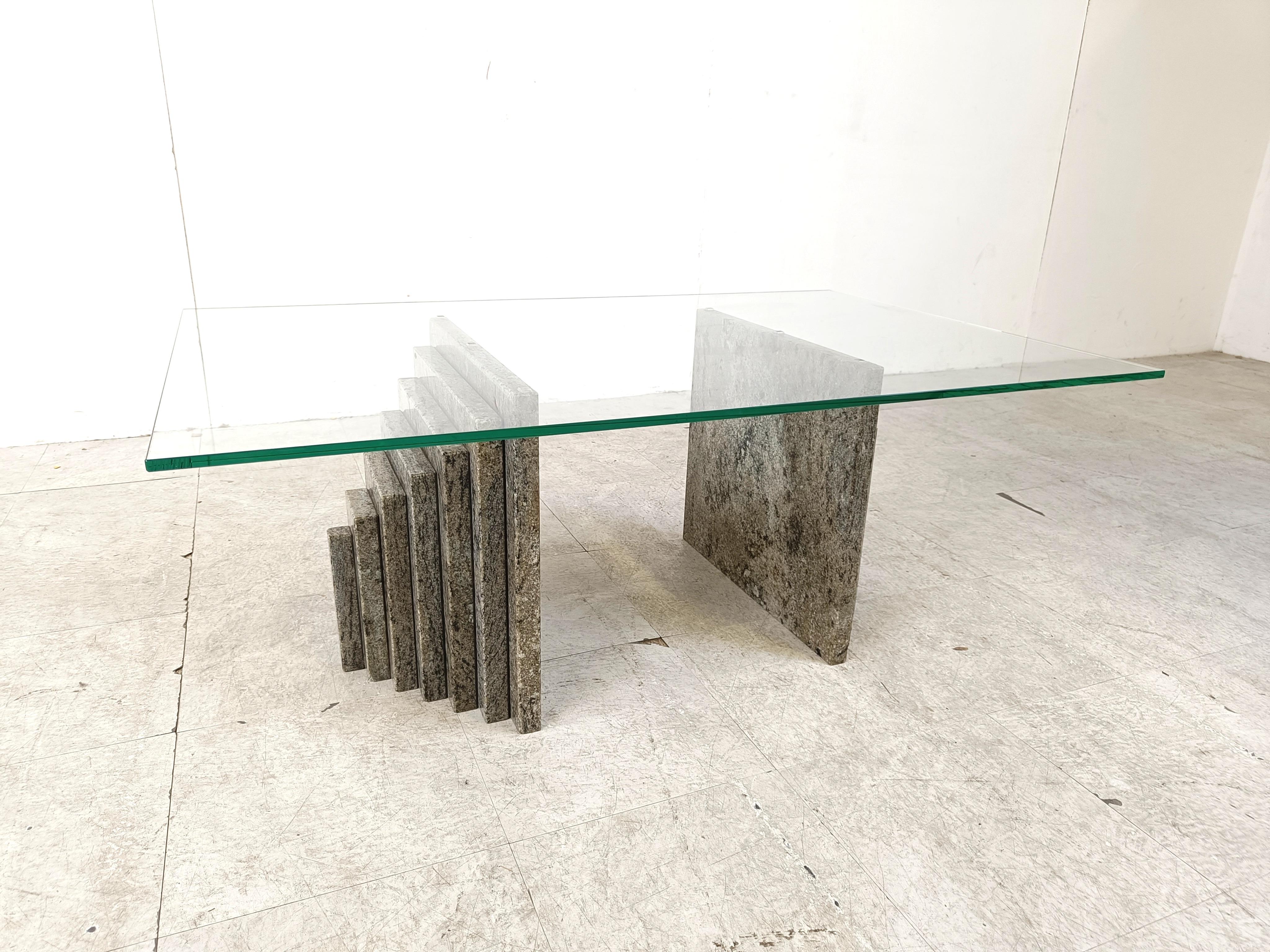 Postmoderne Table basse vintage en granit, années 1980 en vente