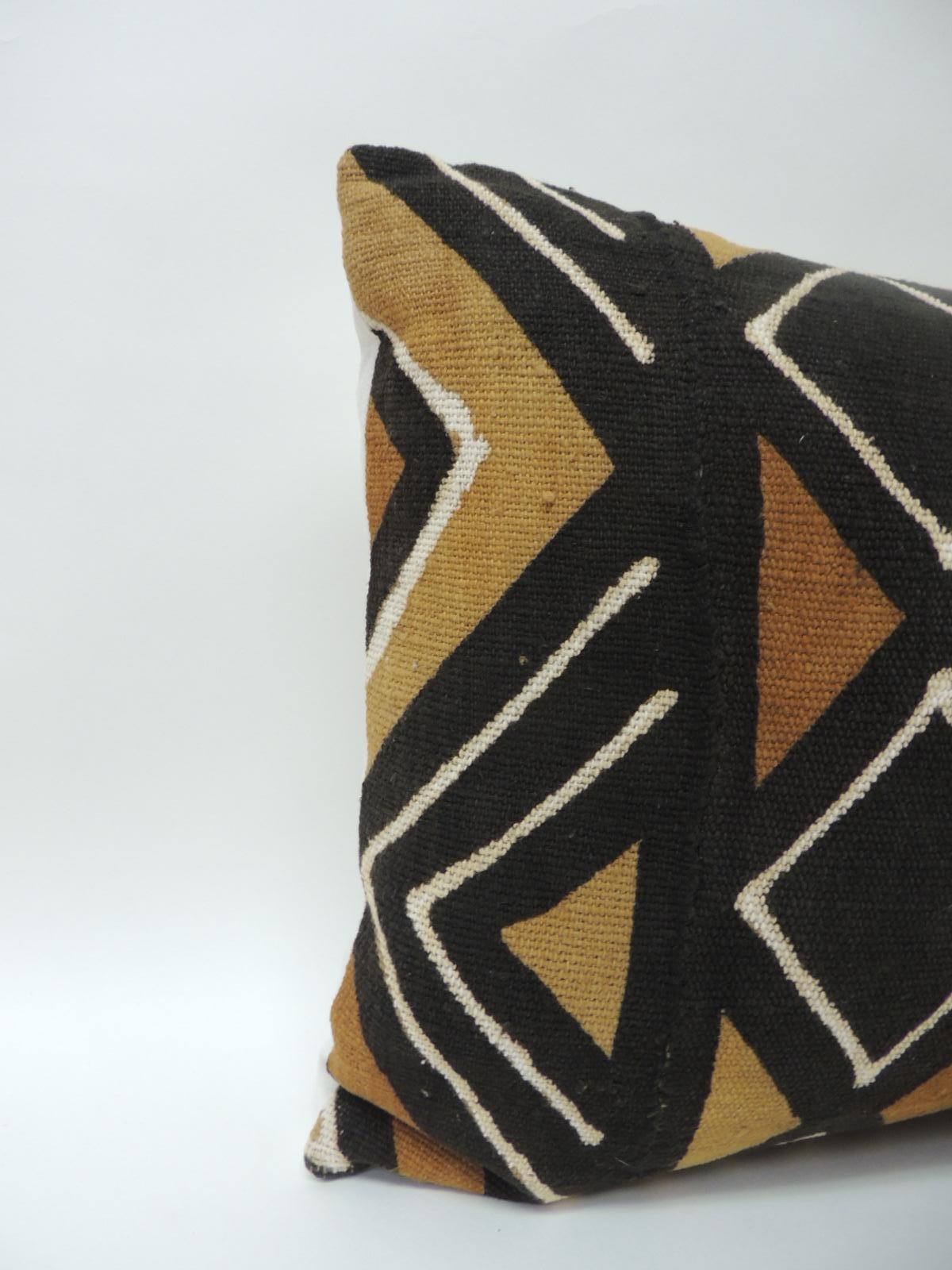 Vintage graphic African artisanal textile mudcloth decorative pillow, in shades of yellow, brown, black and natural linen backing. Decorative pillow handcrafted and designed in the USA. Closure by stitch (no zipper closure) with custom made pillow