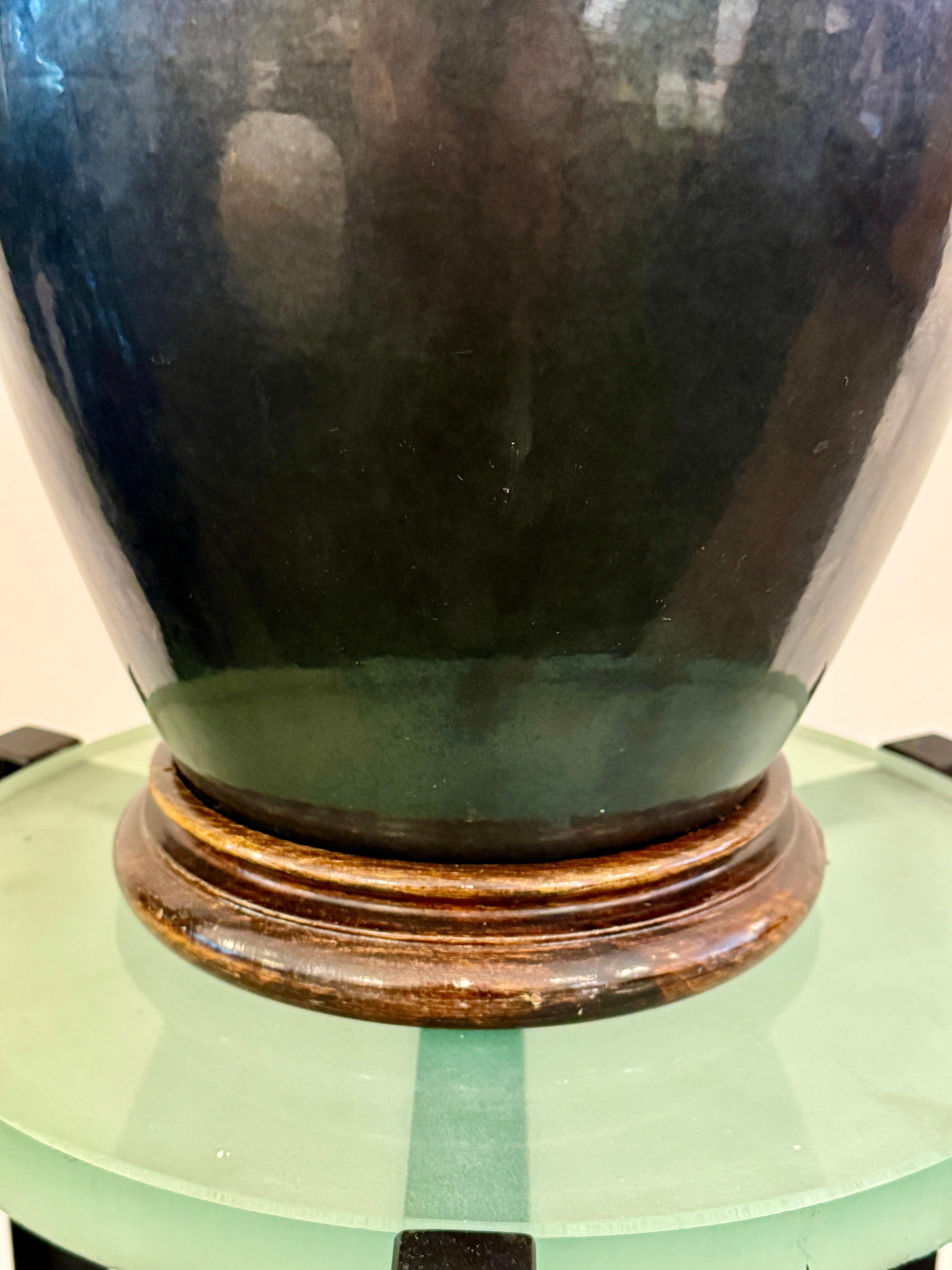 Américain Vintage Graphite Ceramic Table Lamp en vente