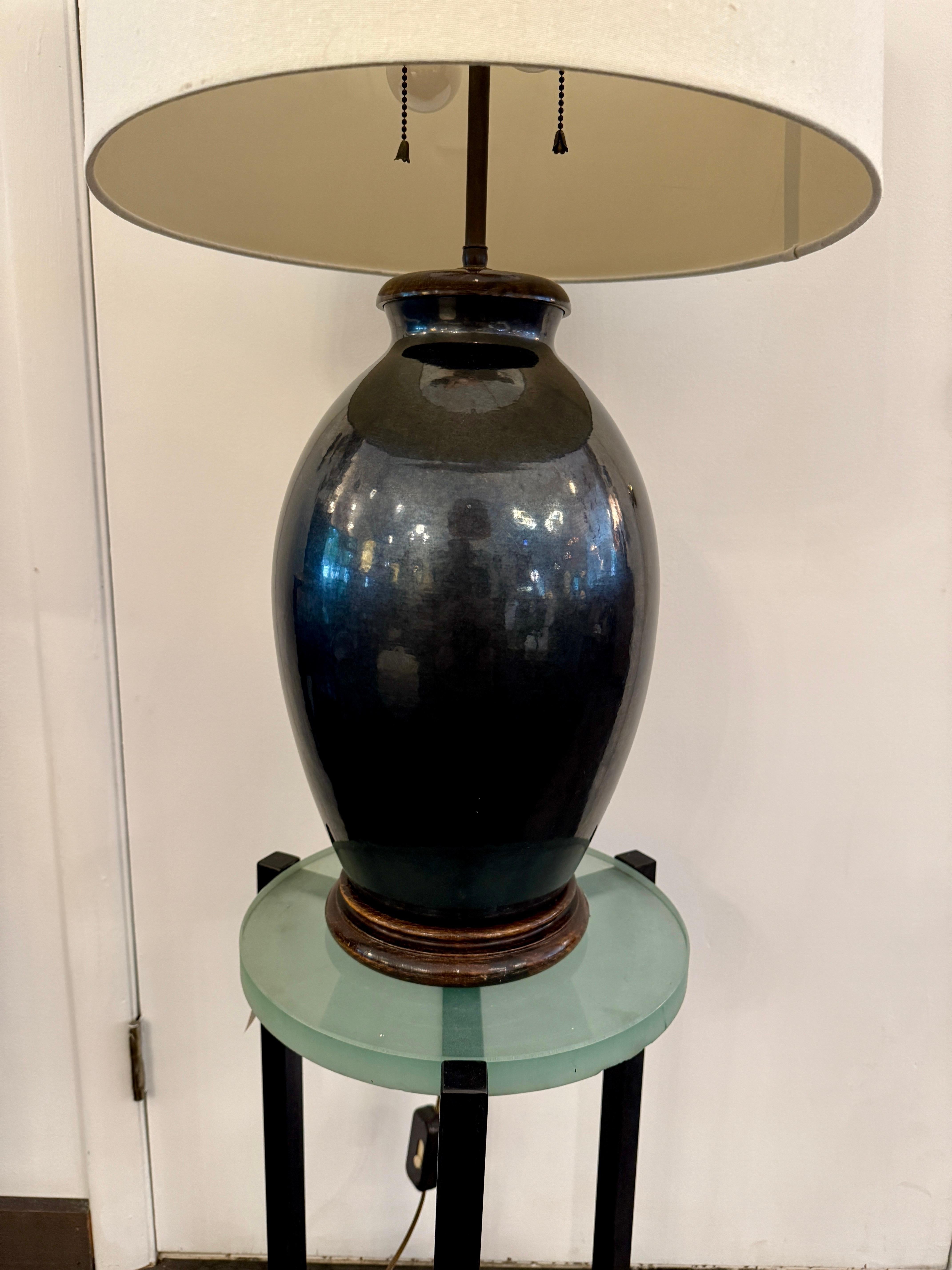 Milieu du XXe siècle Vintage Graphite Ceramic Table Lamp en vente