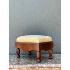 Poggiapiedi vintage in panno d'erba