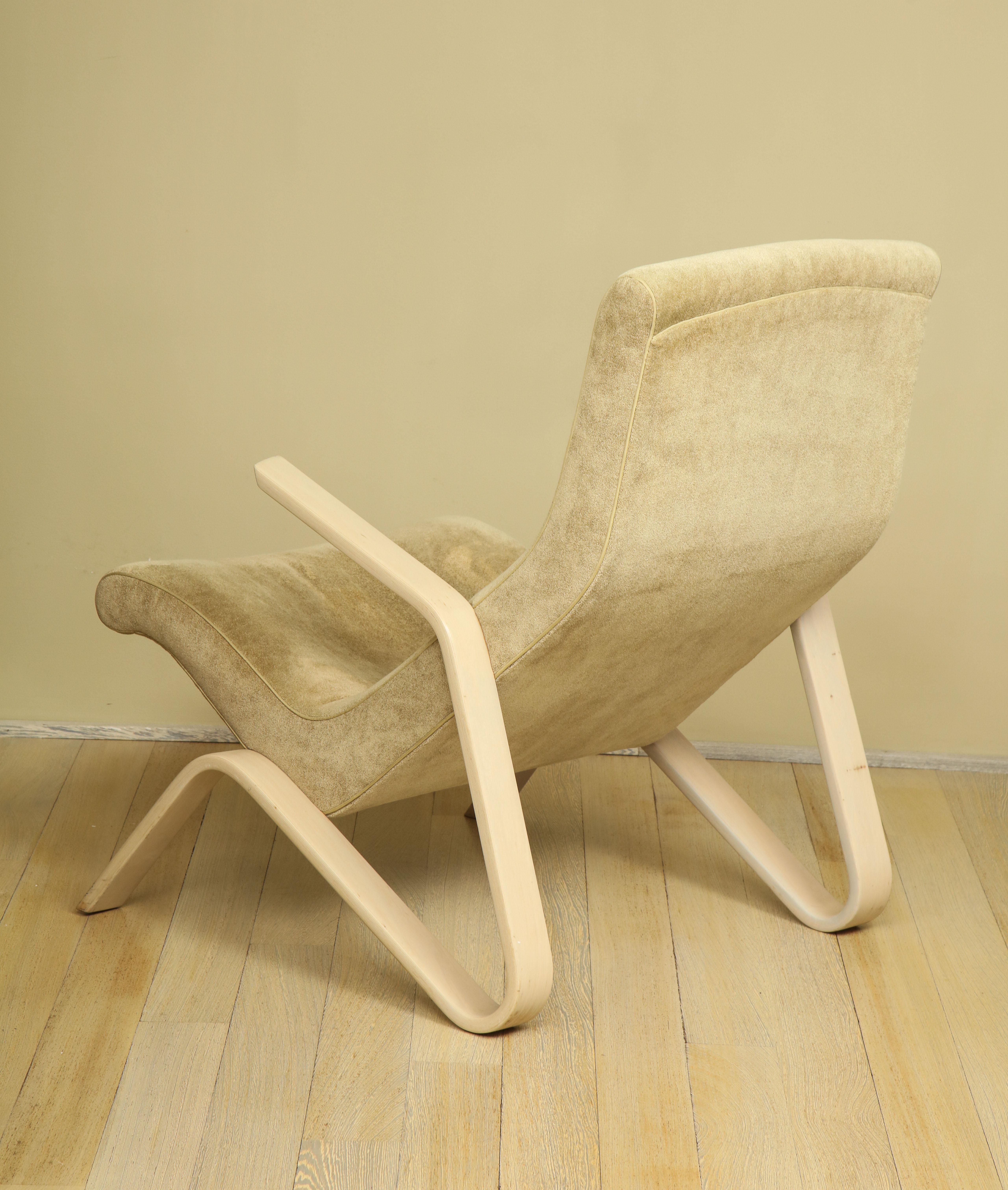 Vintage Grasshopper Armchair by Knoll In Good Condition In New York, NY