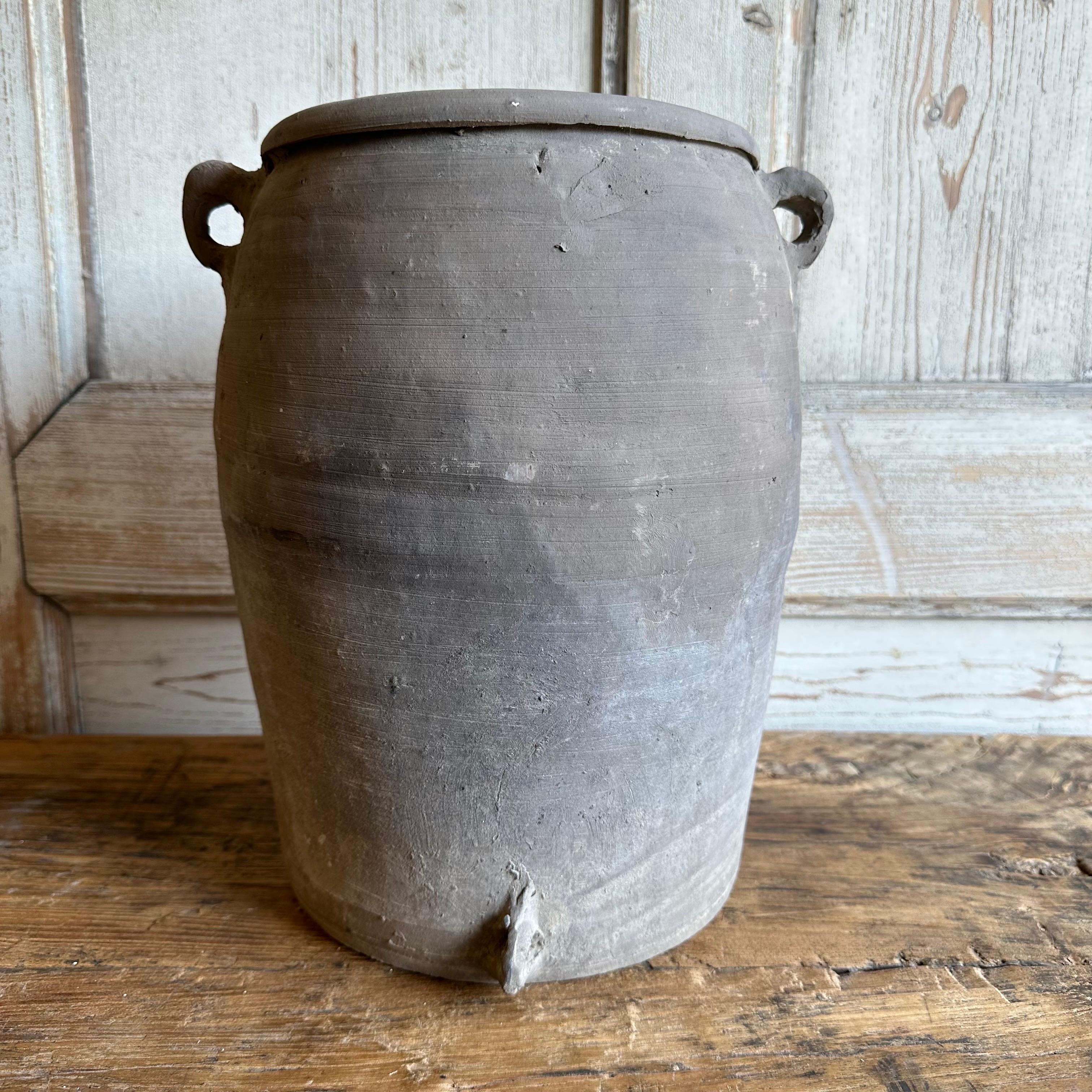 grey stoneware clay