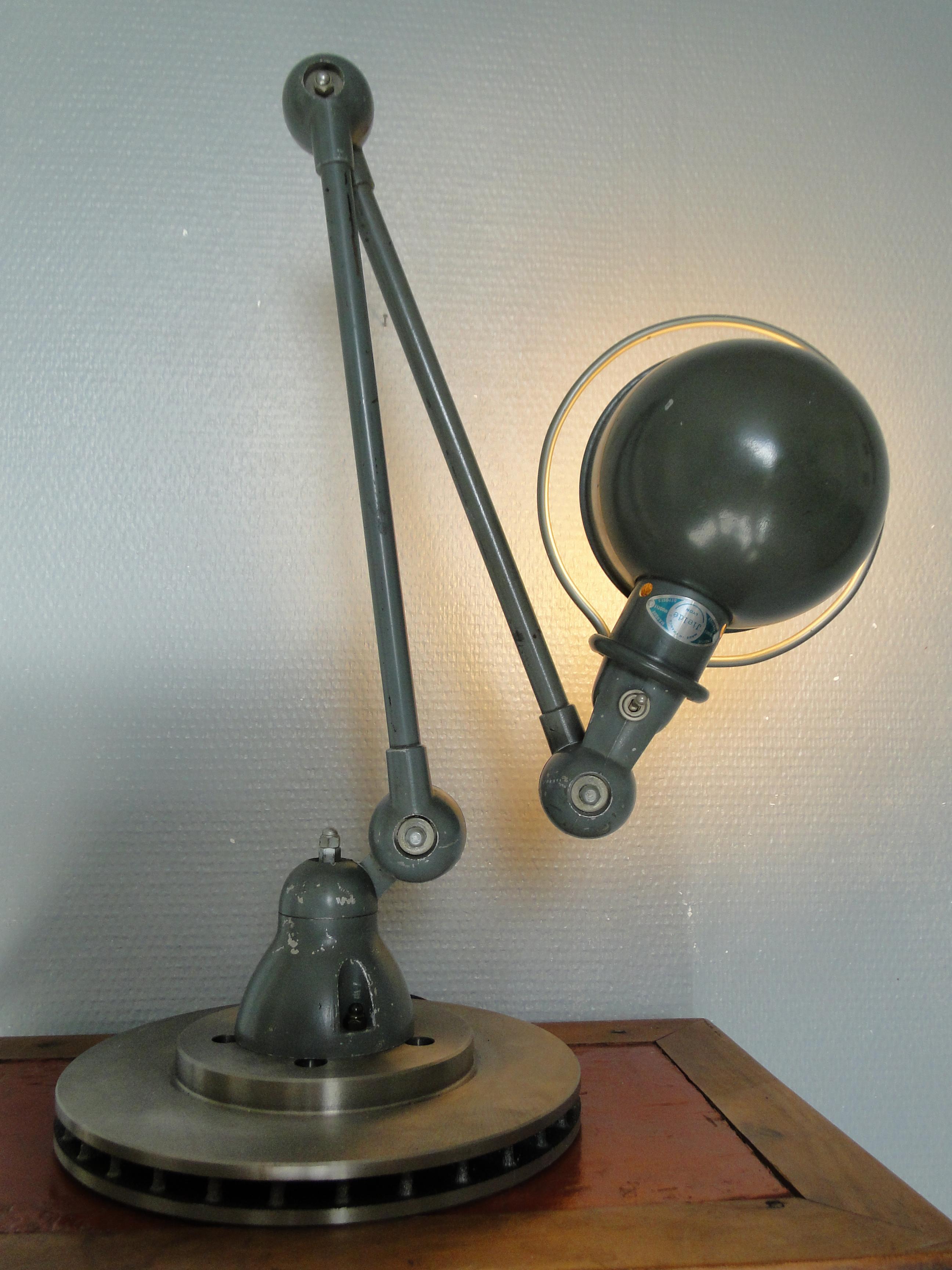 Jean Louis Domecq Jielde Vintage Gray Lamp  2 Arms France For Sale 2