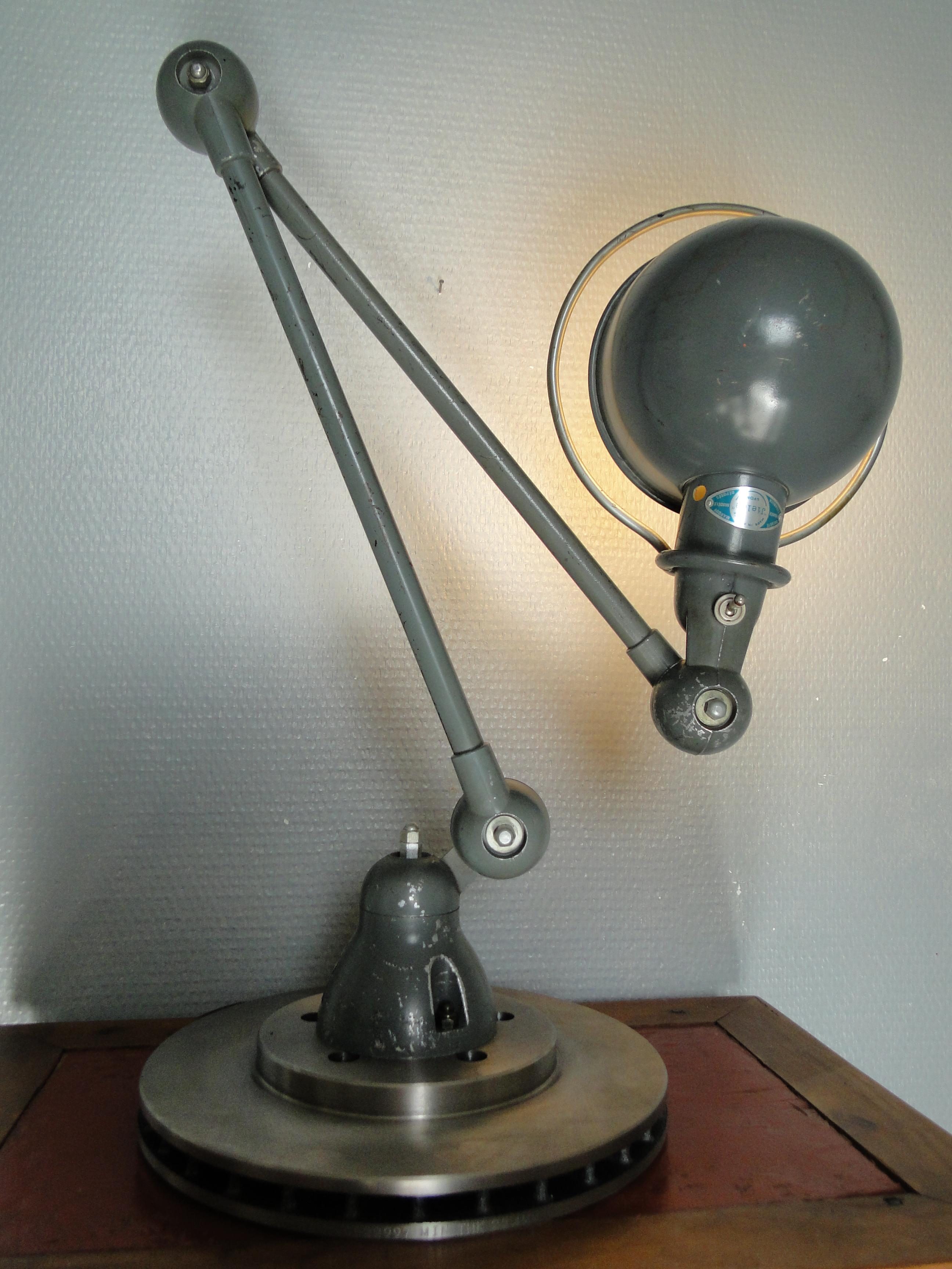 Jean-Louis Domecq Jielde lampe grise vintage à 2 bras, France en vente 3