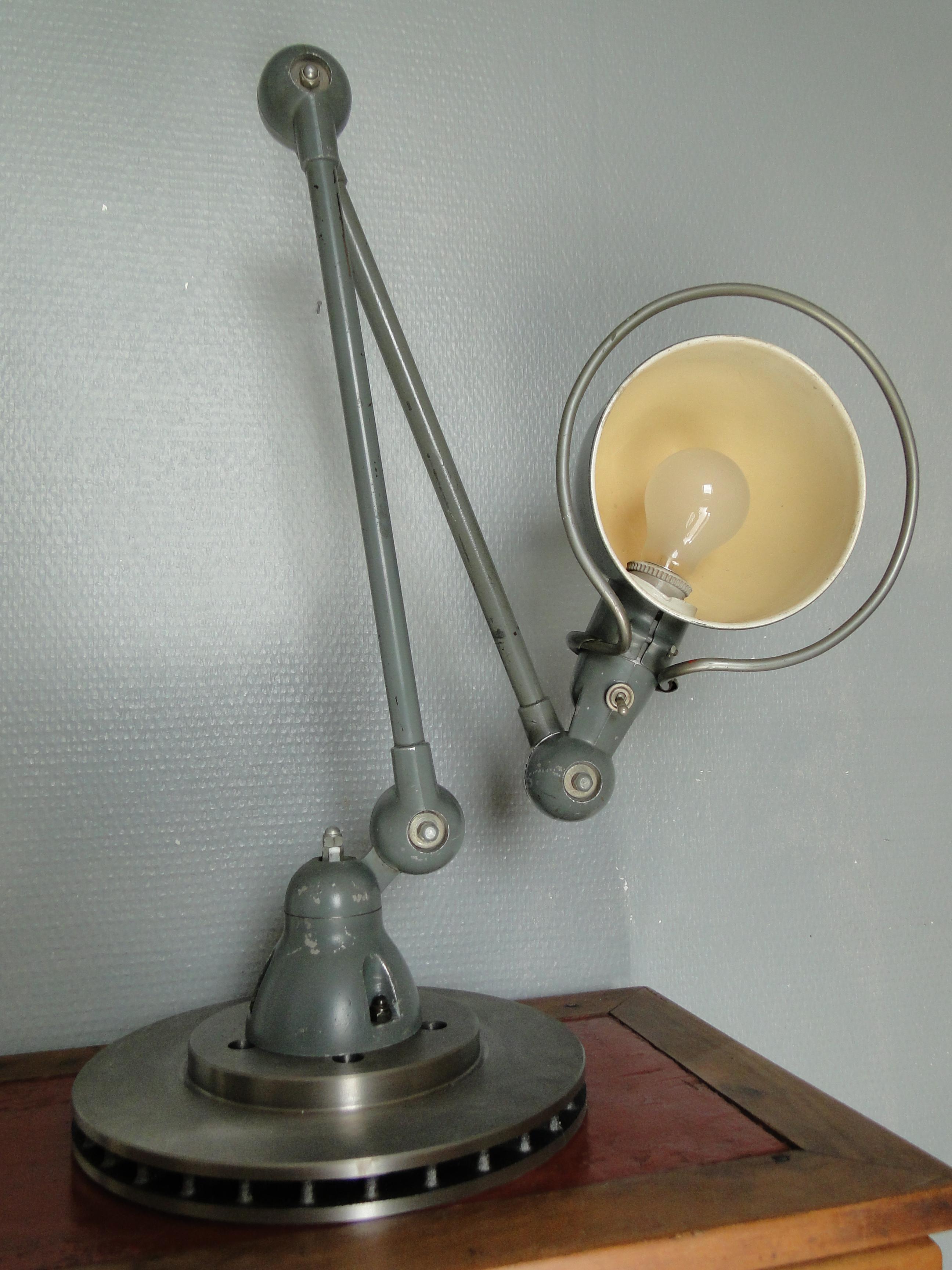 Jean Louis Domecq Jielde Vintage Gray Lamp  2 Arms France For Sale 4