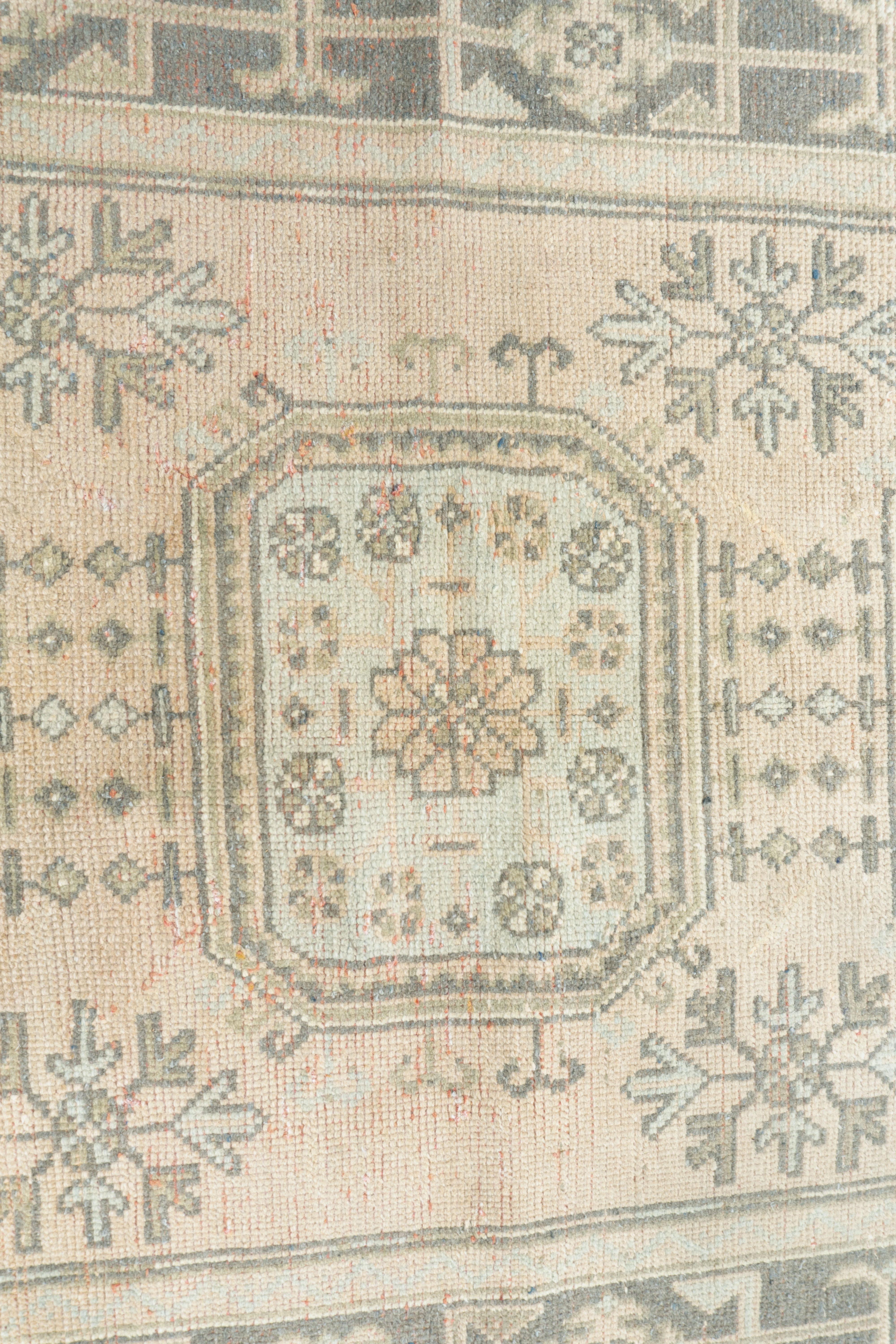 Vintage Gray Türkisch Oushak Anatolian Läufer 4'5 X 10'11 (20. Jahrhundert) im Angebot