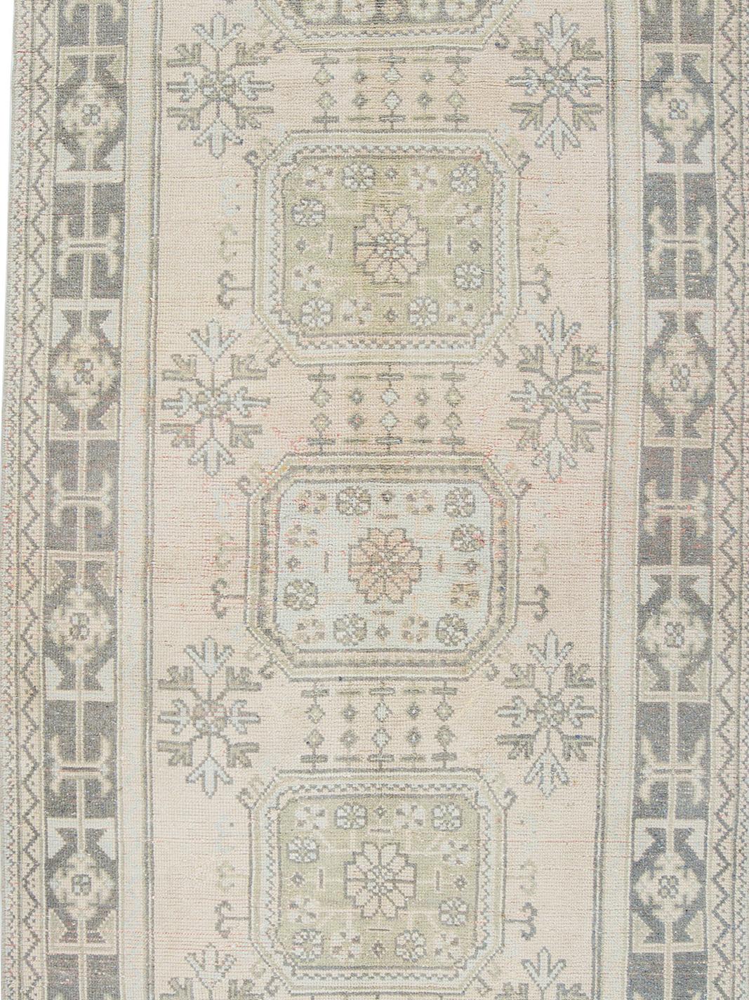 Vintage Gray Türkisch Oushak Anatolian Läufer 4'5 X 10'11 (Wolle) im Angebot