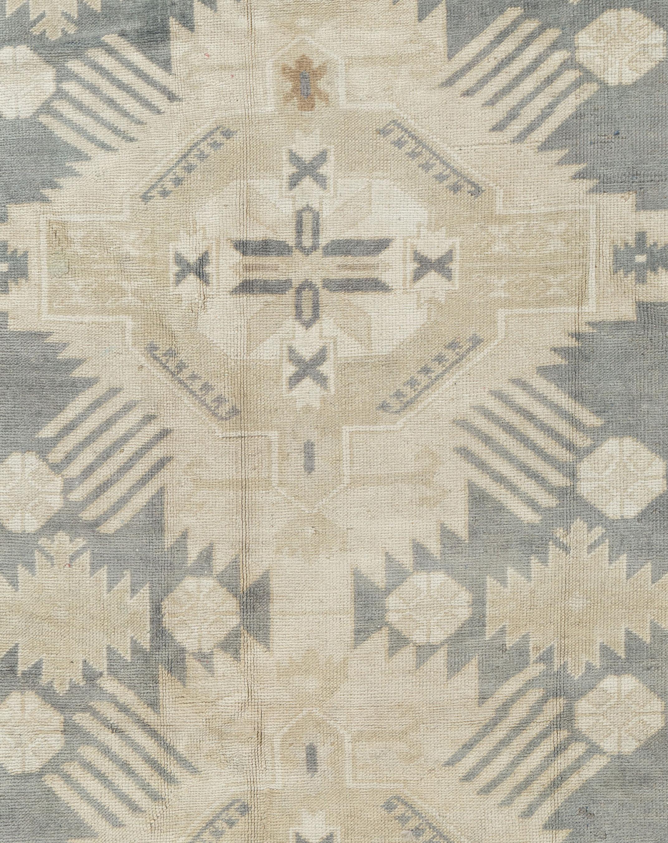 Grauer türkischer Oushak-Teppich im Vintage-Stil 4' X 6' (Wolle) im Angebot
