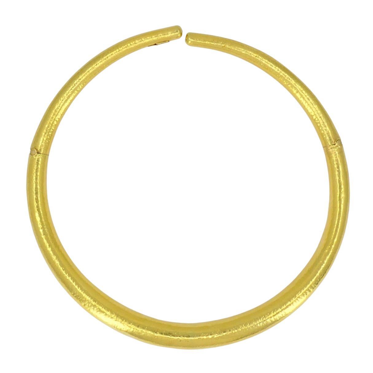 Collar Mecánico Vintage Griego de Oro Martillado de 18k en Bueno estado para la venta en Beverly Hills, CA