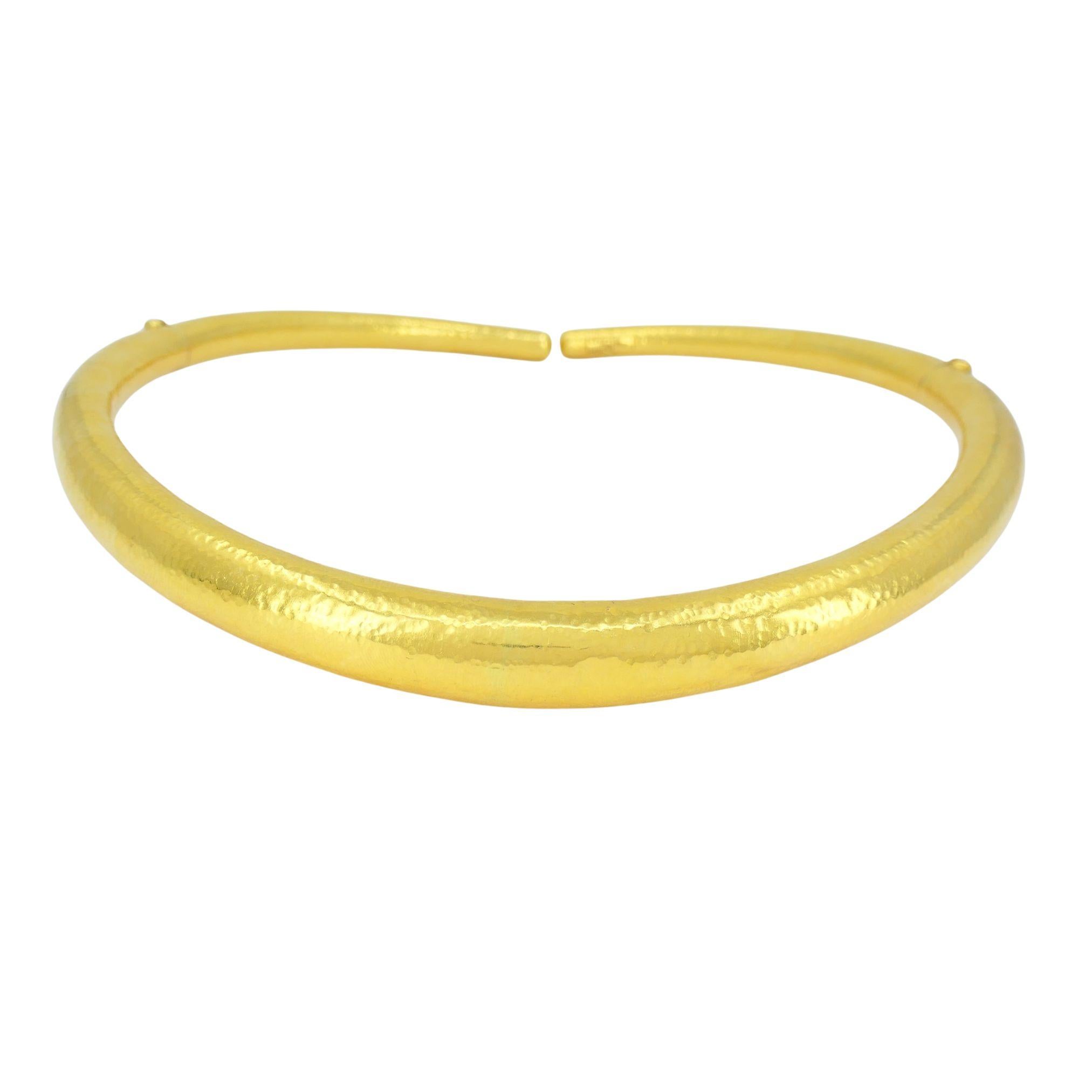 Femenino o masculino Collar Mecánico Vintage Griego de Oro Martillado de 18k en venta
