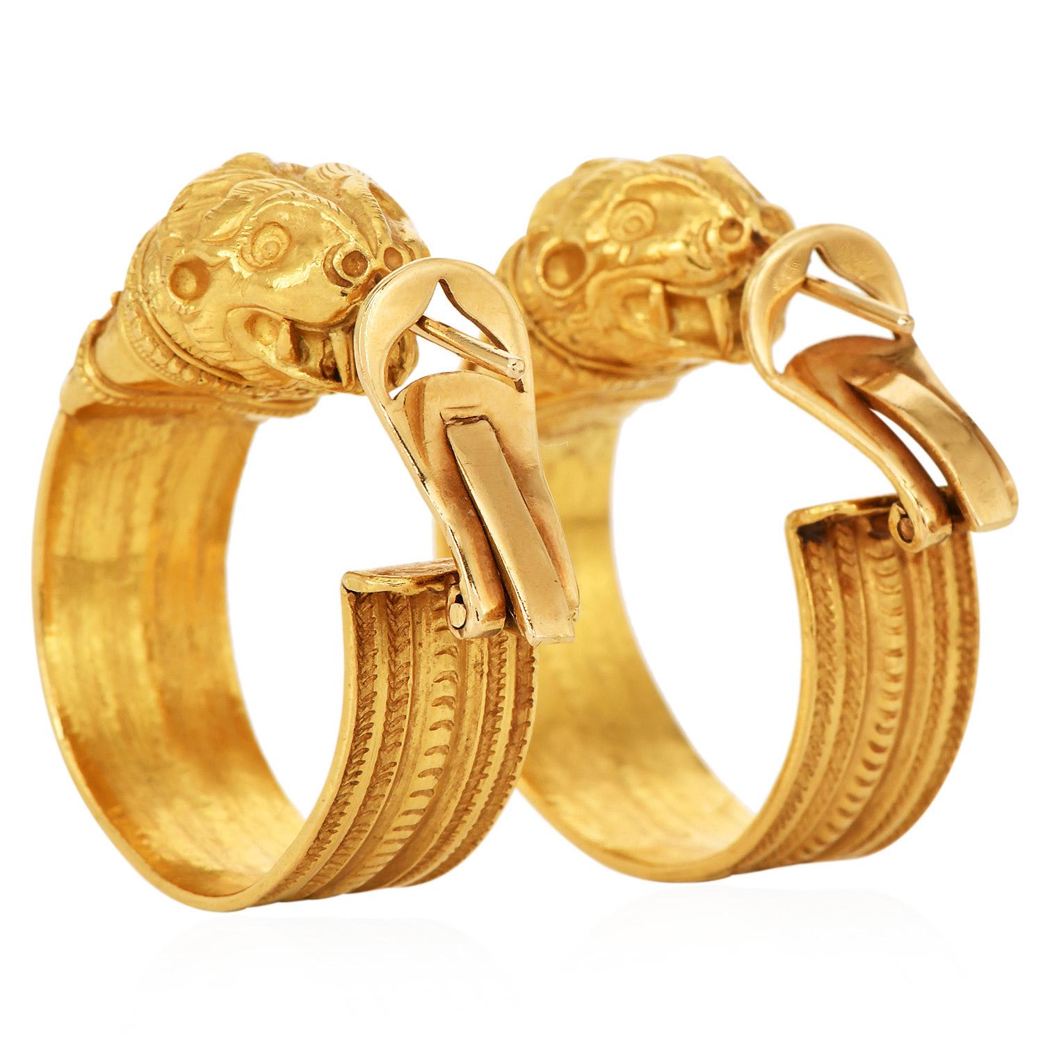 Vintage Greek  21K Gold Lion Head Hoop Earrings For Sale 1