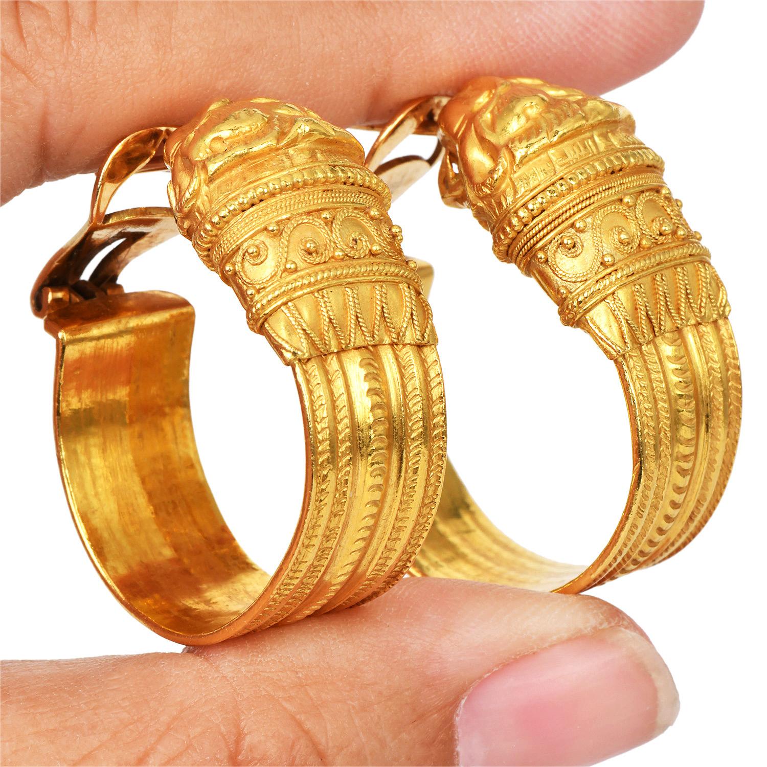 Vintage Greek  21K Gold Lion Head Hoop Earrings For Sale 3