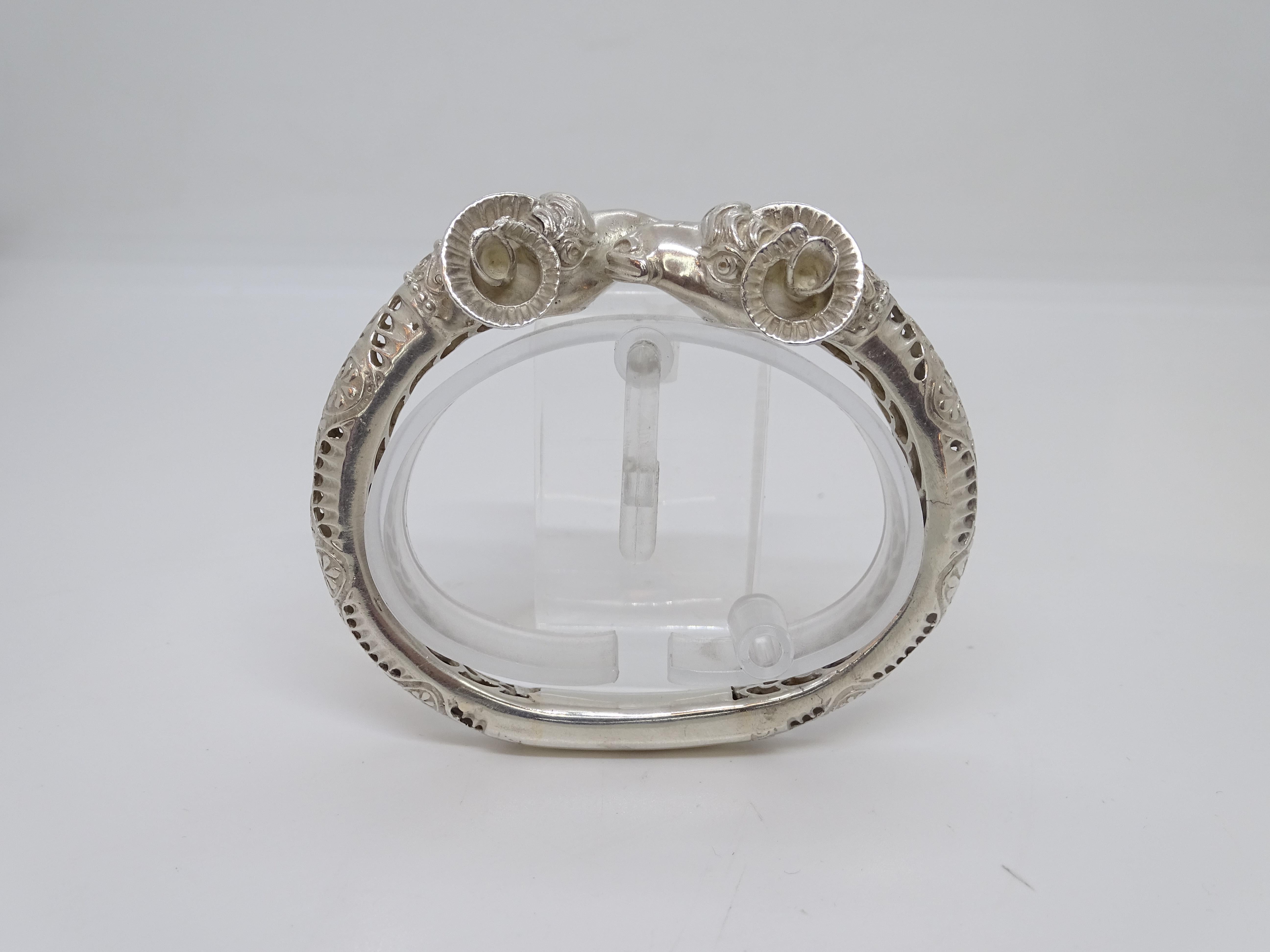 Gioielli greci d'epoca Bracciale con testa di ariete / Bangle in argento 925 in vendita 2