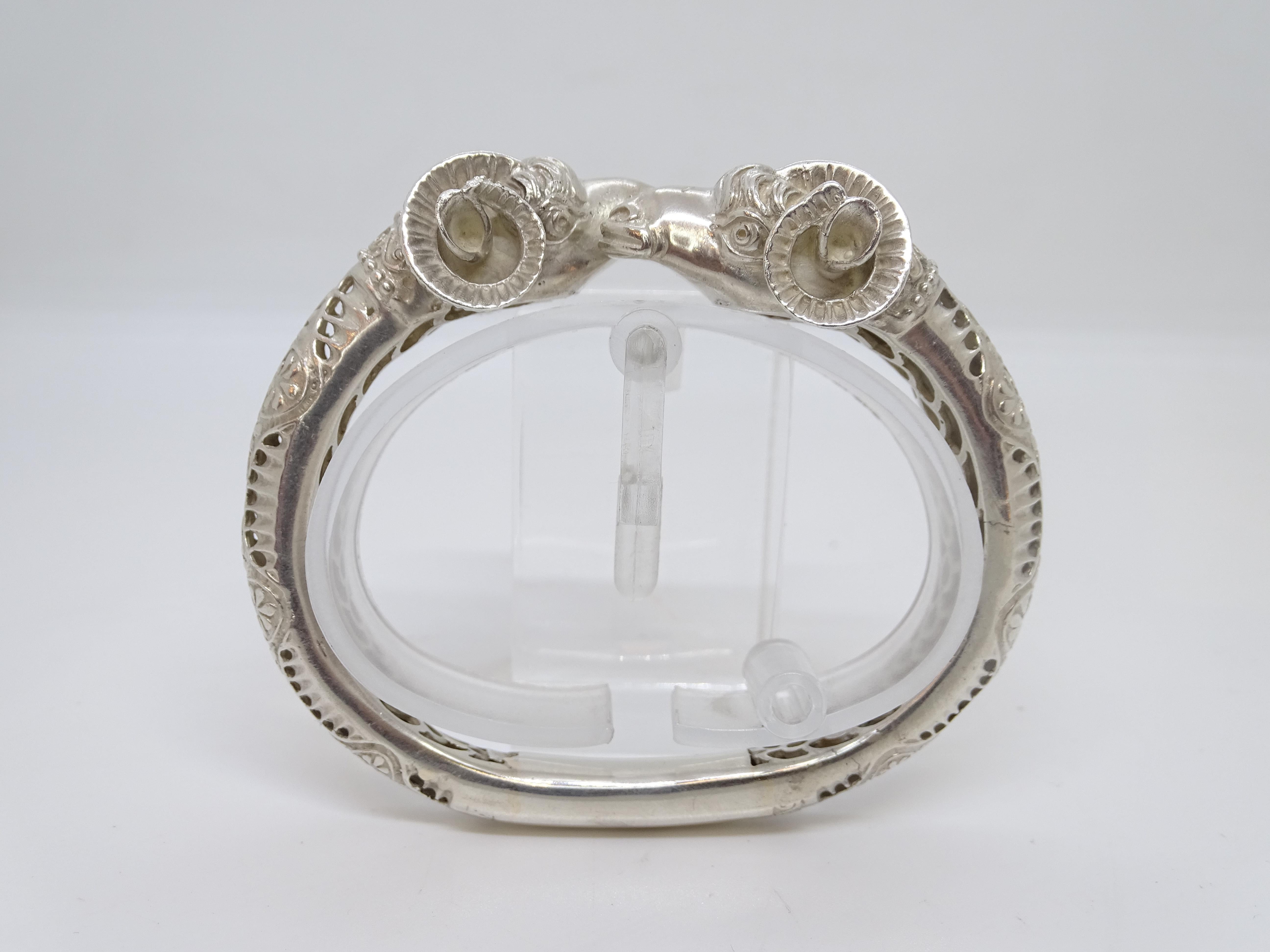 Gioielli greci d'epoca Bracciale con testa di ariete / Bangle in argento 925 in vendita 4