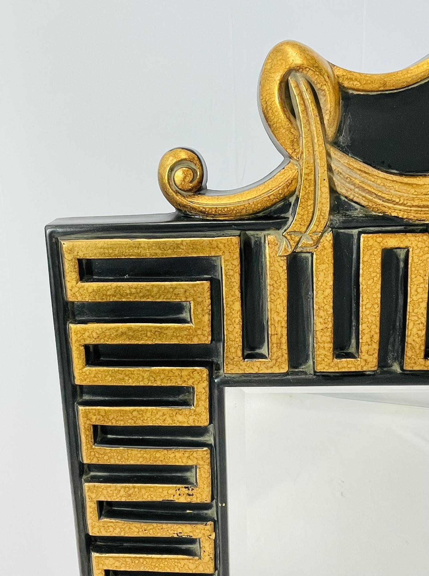 Vintage Miroir à clé grecque en bois noir et doré Attribué à Maitland-Smith en vente 6