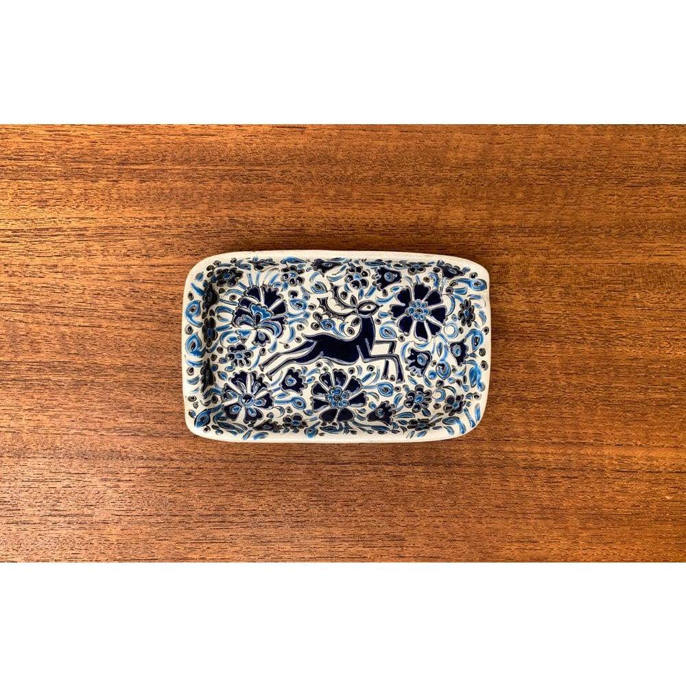 20th Century Vintage Greek Nassos Blue Handmade Ceramic Ashtray with Deer and Flower Ornament For Sale