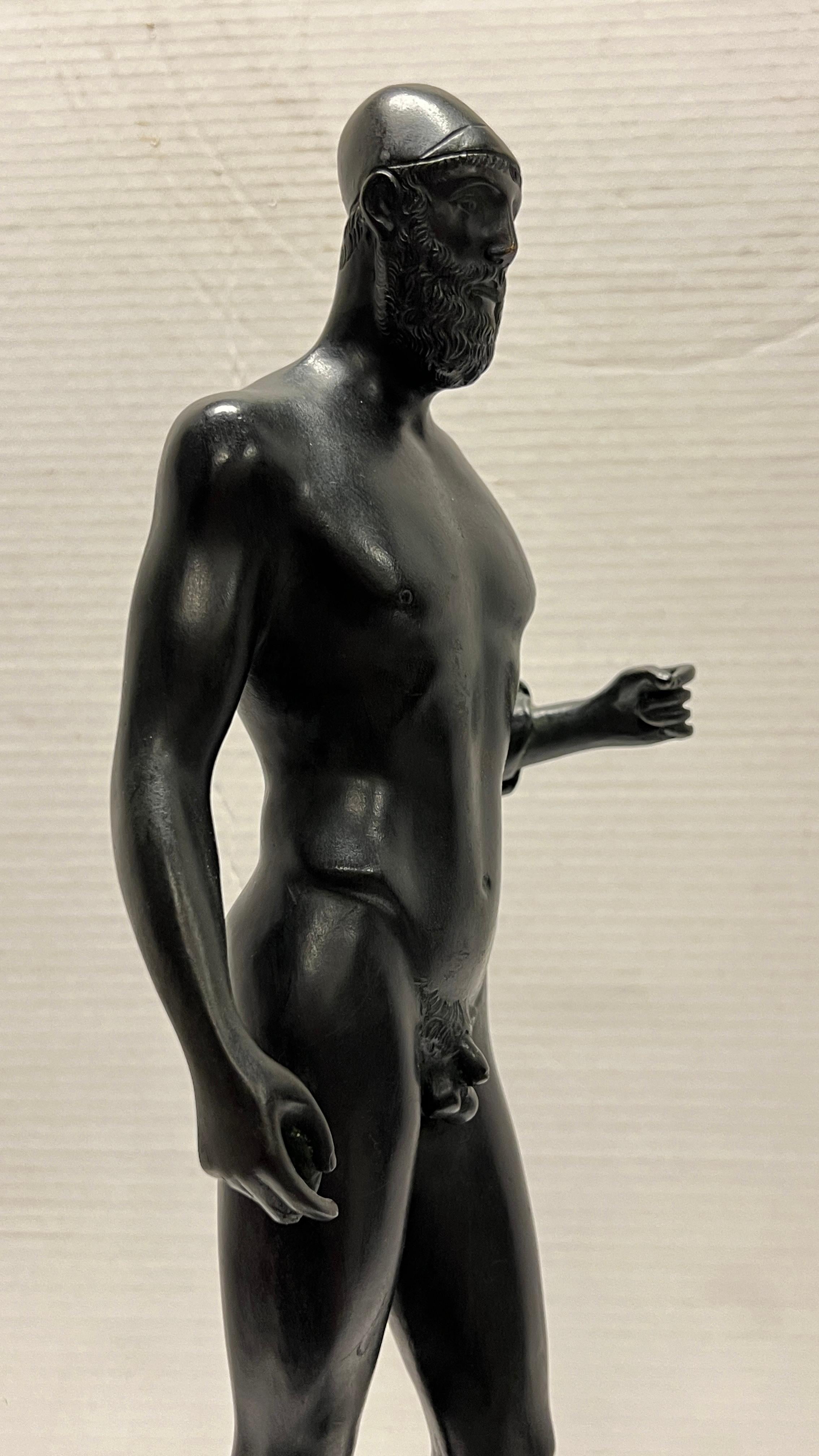 Griechische Raice-Krieger-Bronze-Figurenskulptur, Vintage im Angebot 4