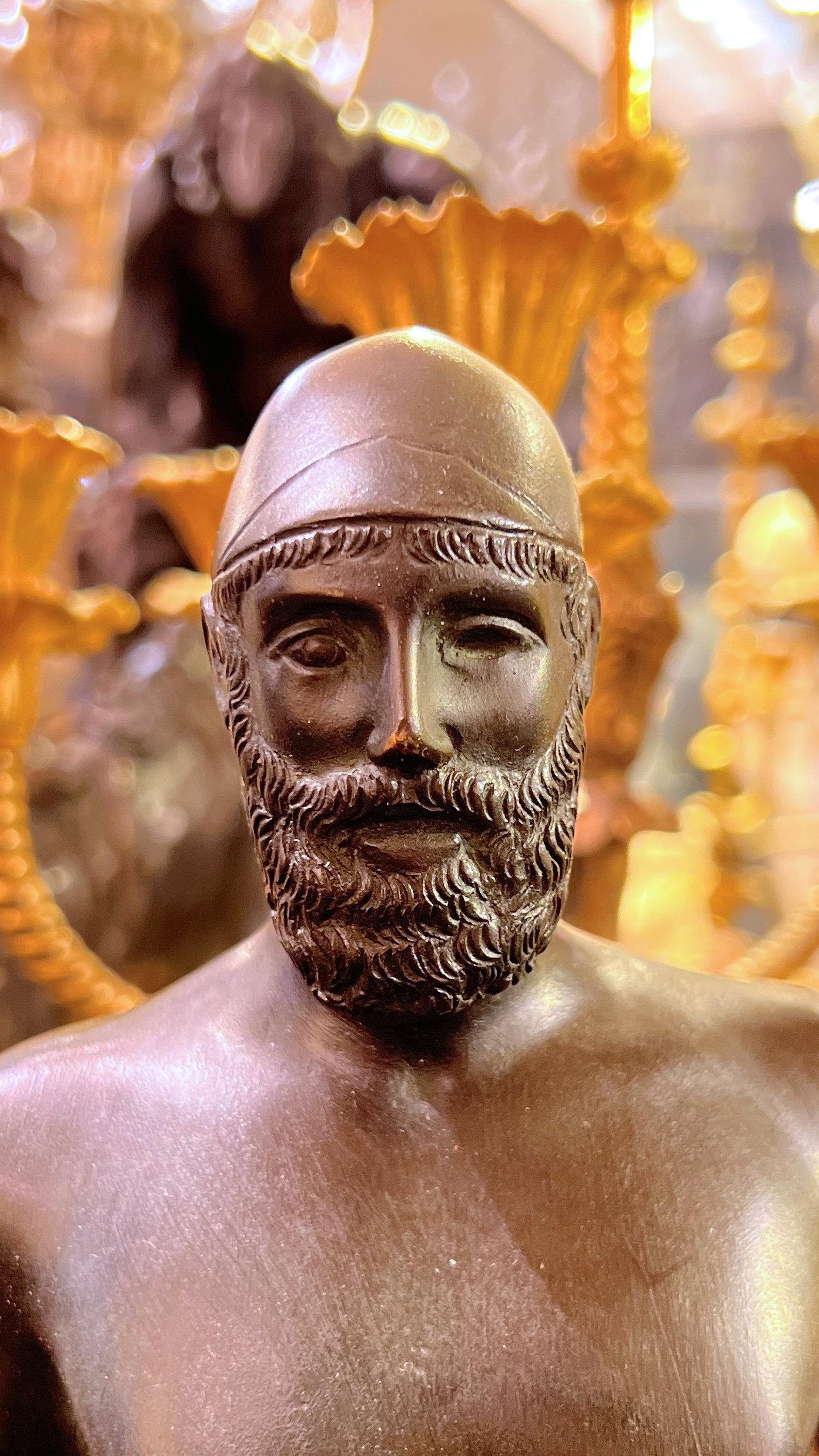 Vintage Greek Raice Warrior Bronze Figurine Sculpture For Sale 12