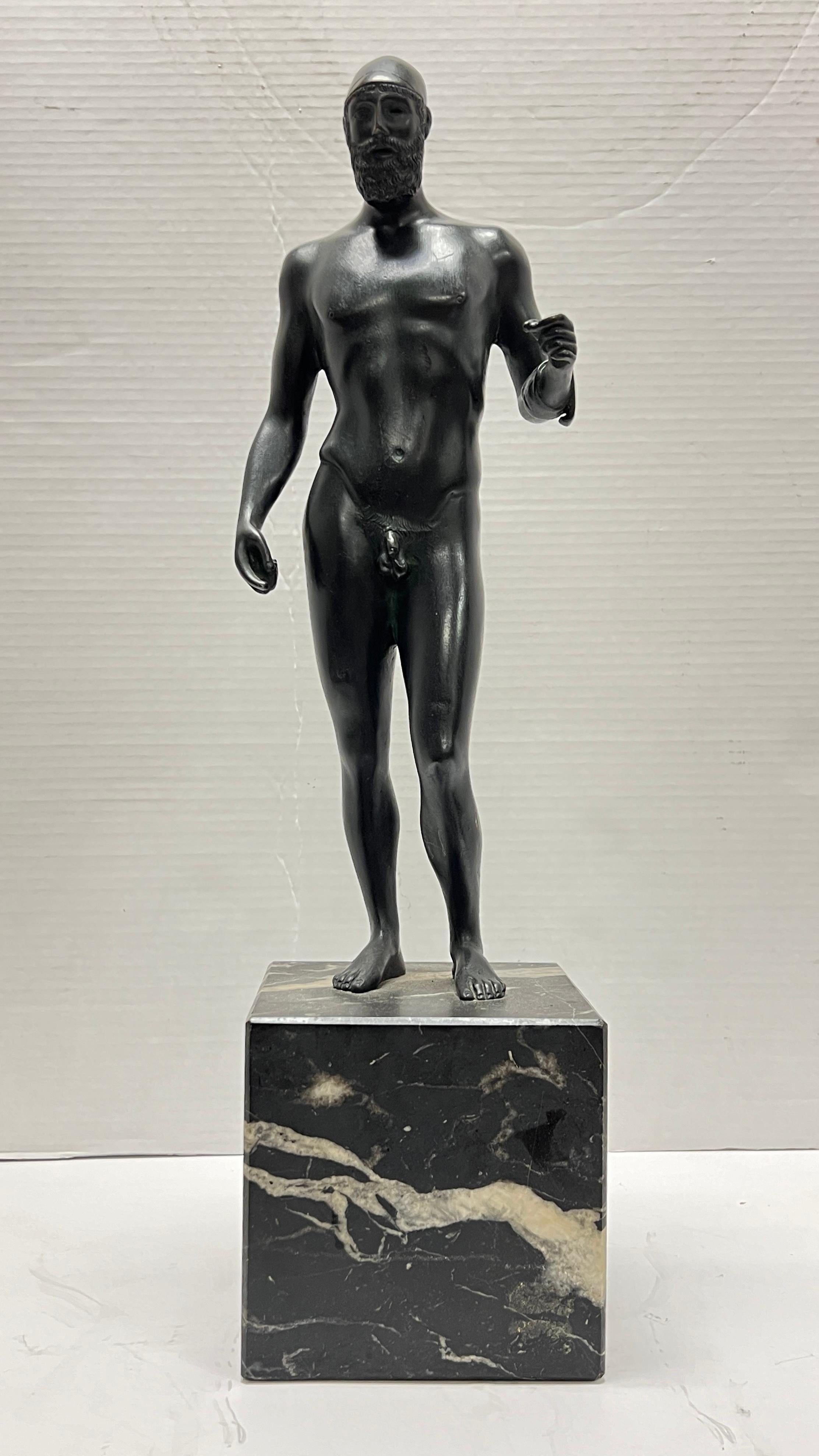 Griechische Raice-Krieger-Bronze-Figurenskulptur, Vintage (Italienisch) im Angebot