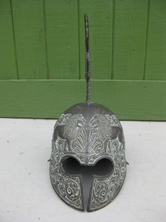 Modelo de casco decorativo vintage griego-romano de bronce de tamaño natural hecho a mano