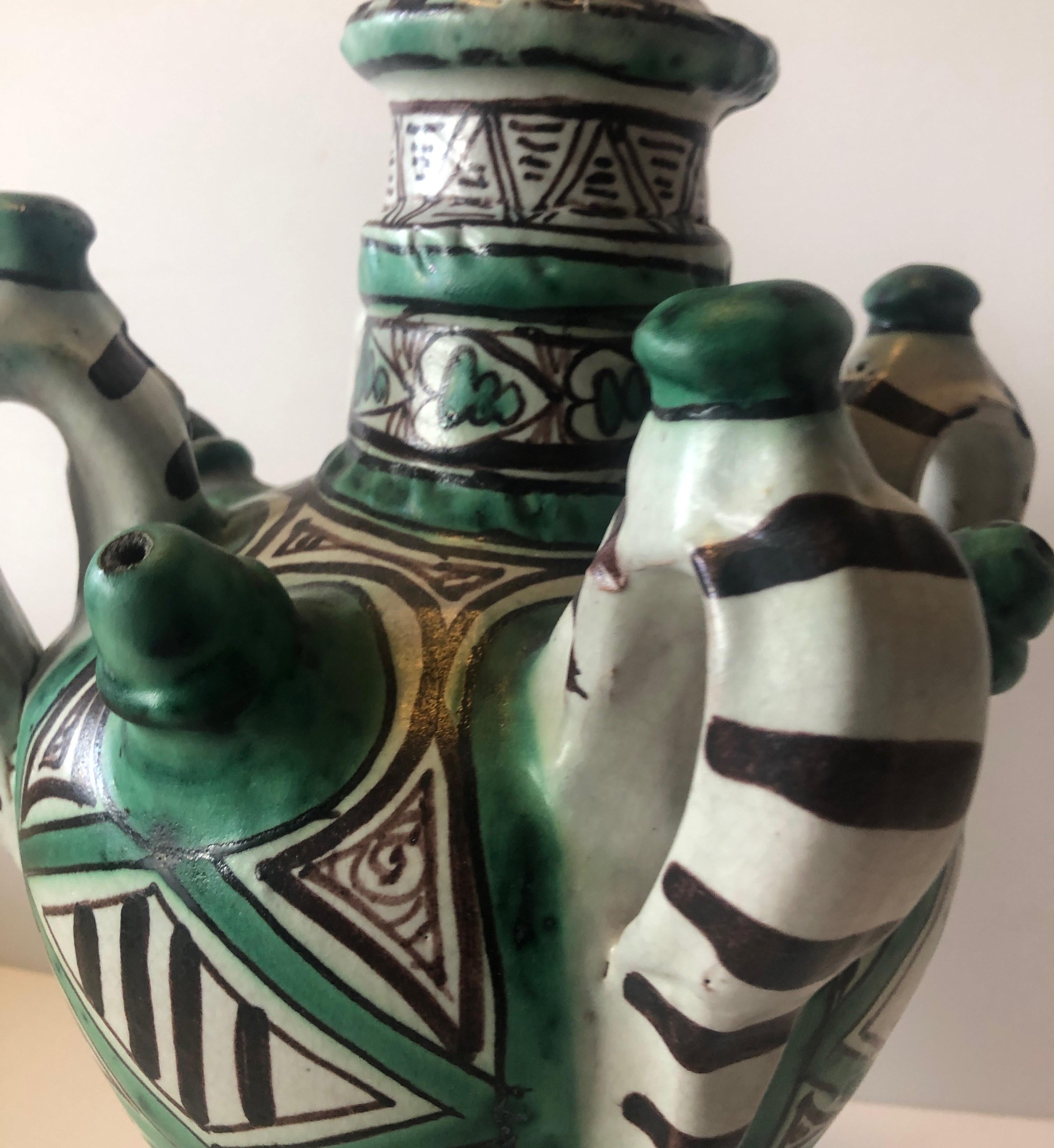 Vintage Green and Black Mexican Art Pottery In Good Condition In Oakland Park, FL