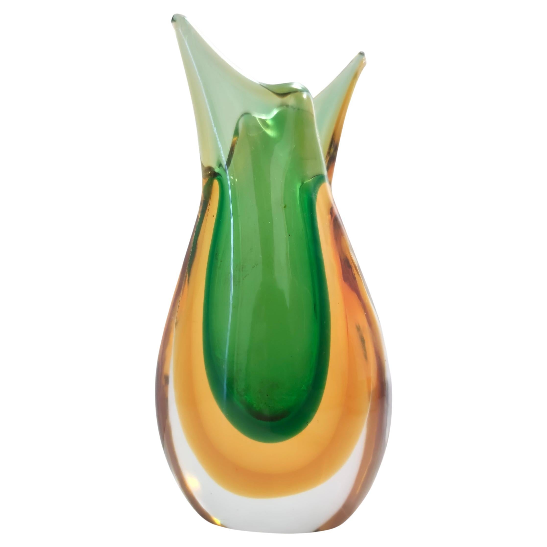 Jarrón vintage de cristal de Murano Sommerso verde y naranja de Flavio Poli, Italia en venta