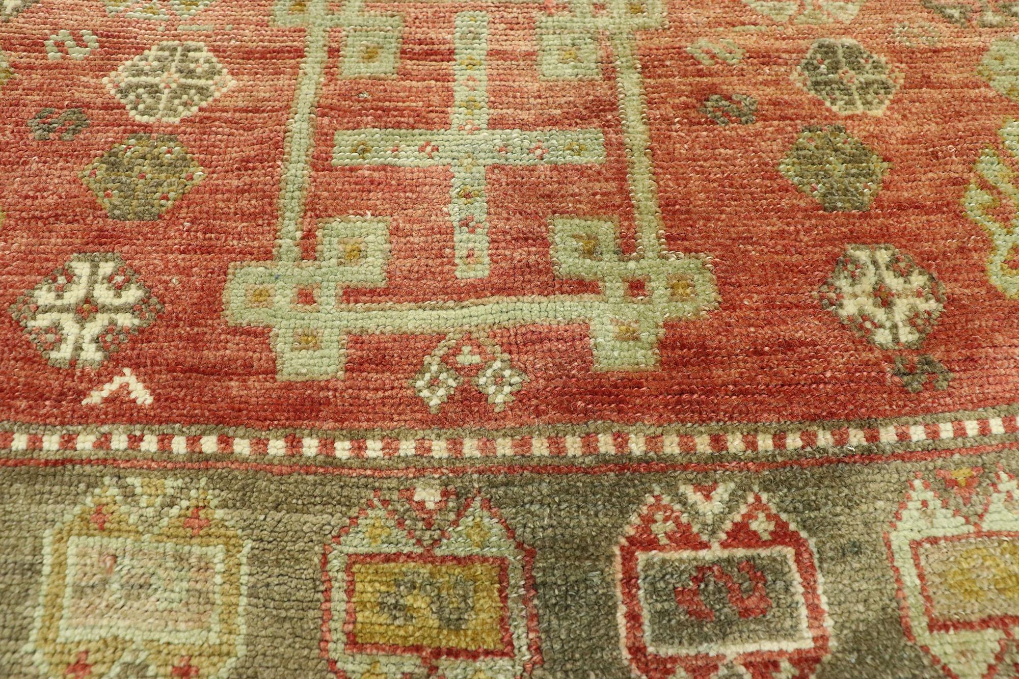 Alfombra Turca Oushak Vintage Verde y Roja, 03'07 X 14'06 Anudado a mano en venta