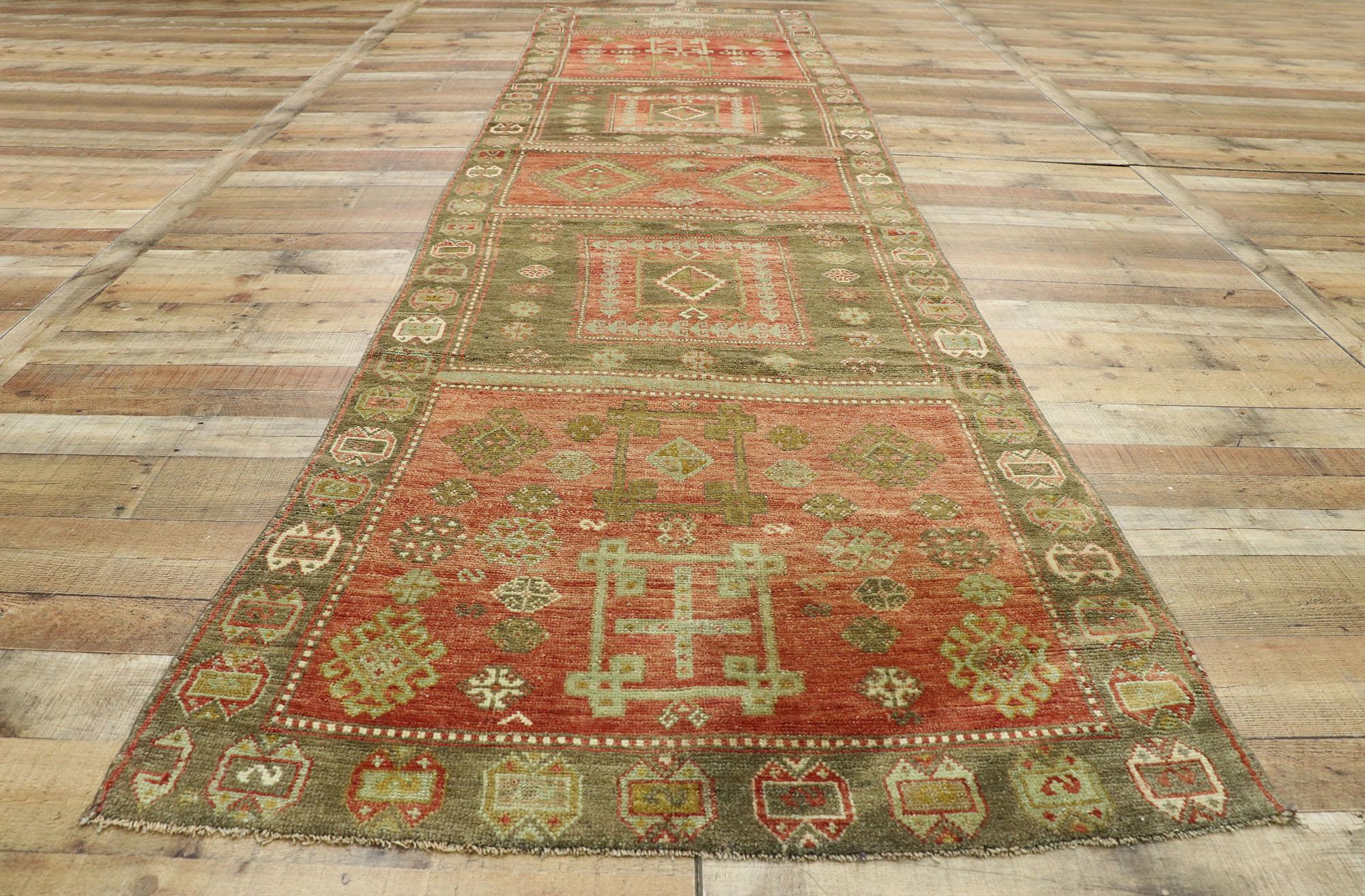 Alfombra Turca Oushak Vintage Verde y Roja, 03'07 X 14'06 Lana en venta