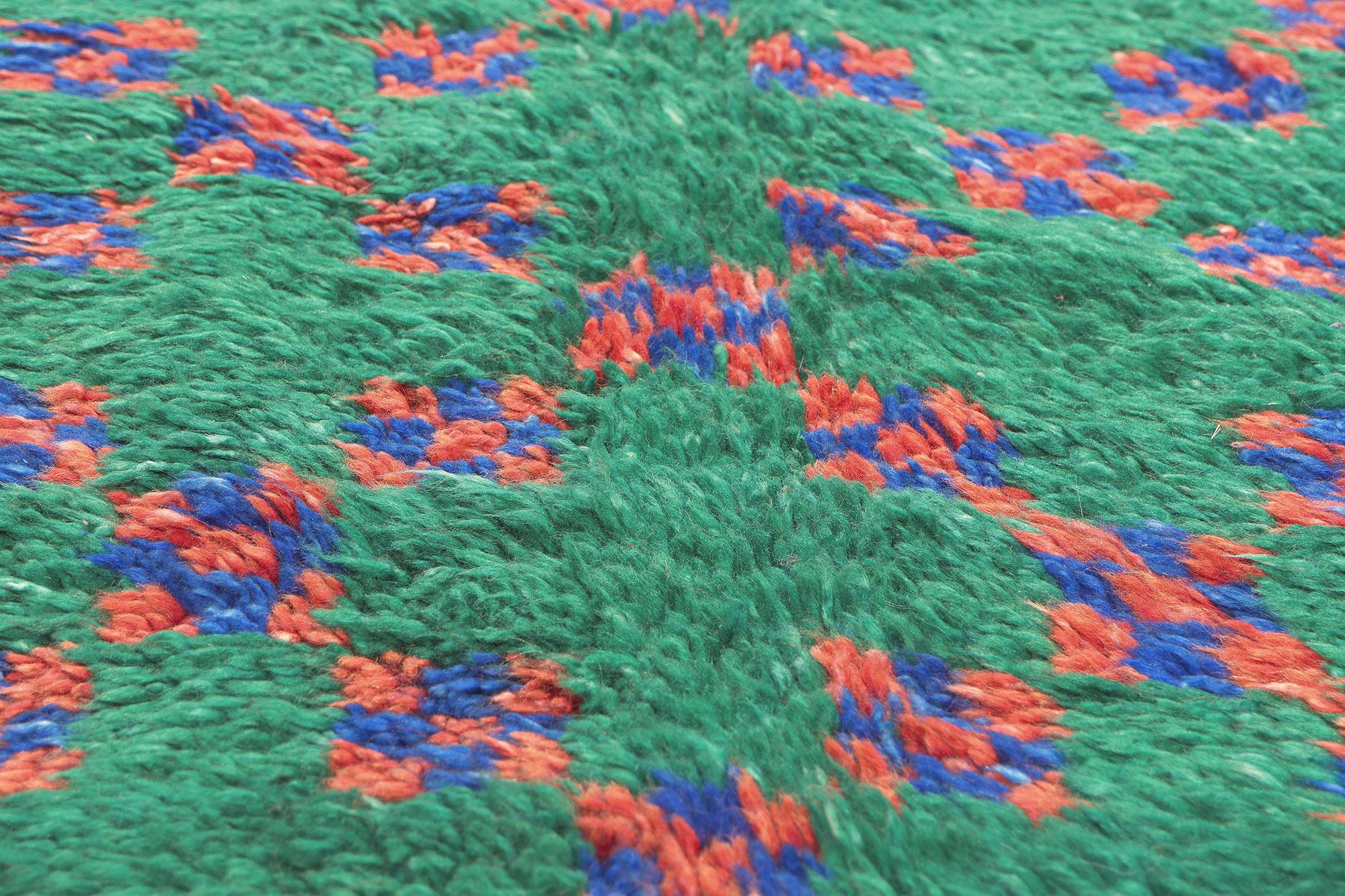 Vintage Grüner Beni MGuild Marokkanischer Teppich (Handgeknüpft) im Angebot