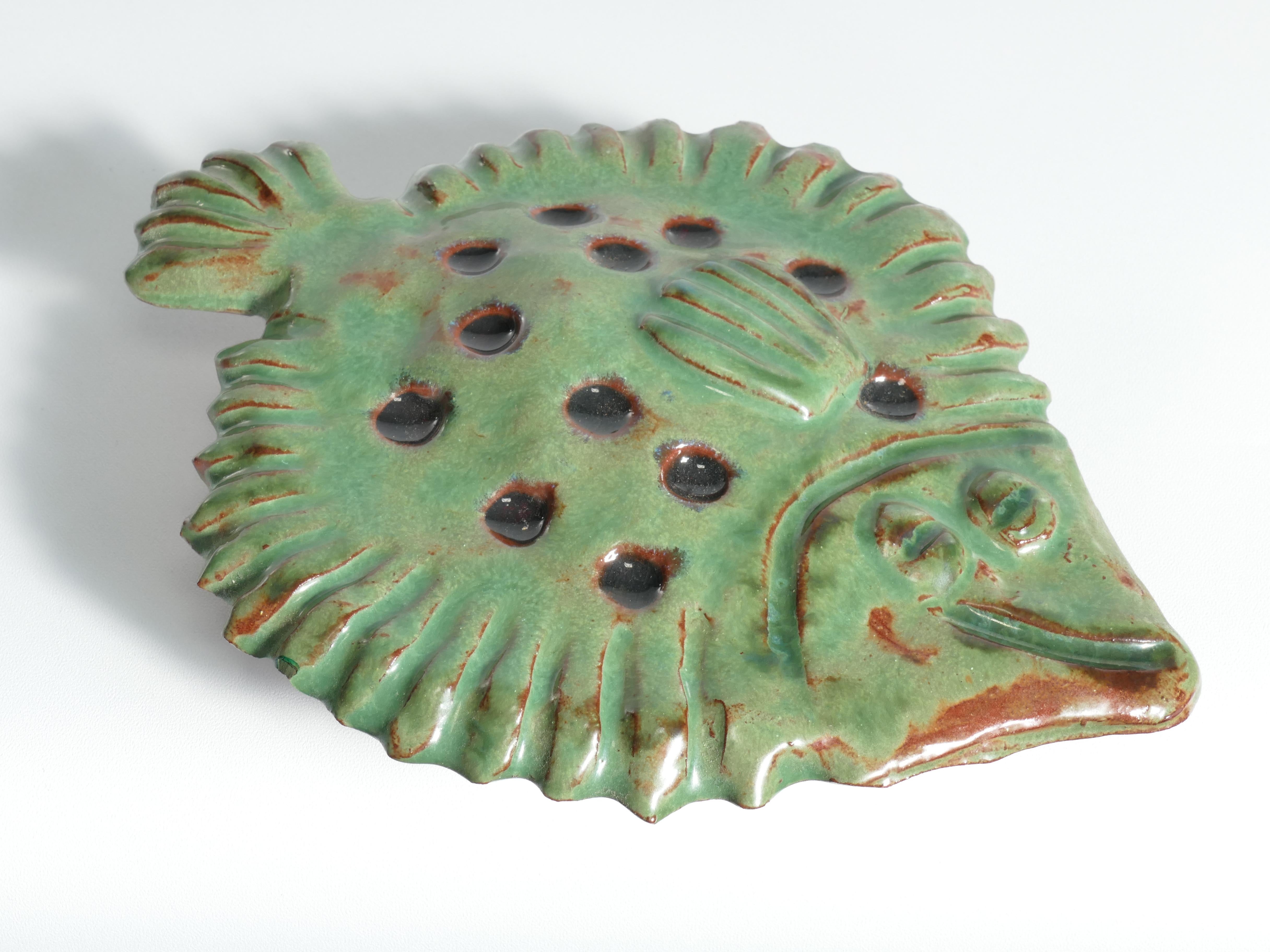 Vintage Green Ceramic Flounder Fish by Allan Hellman, Sweden 1981 For Sale 4