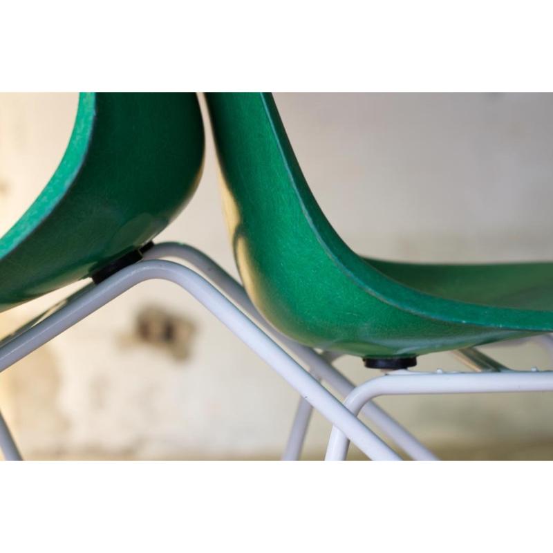 Sedie Vintage Green DSX -H Base di Charles & Ray Eames per Herman Miller, anni '60 in vendita 8