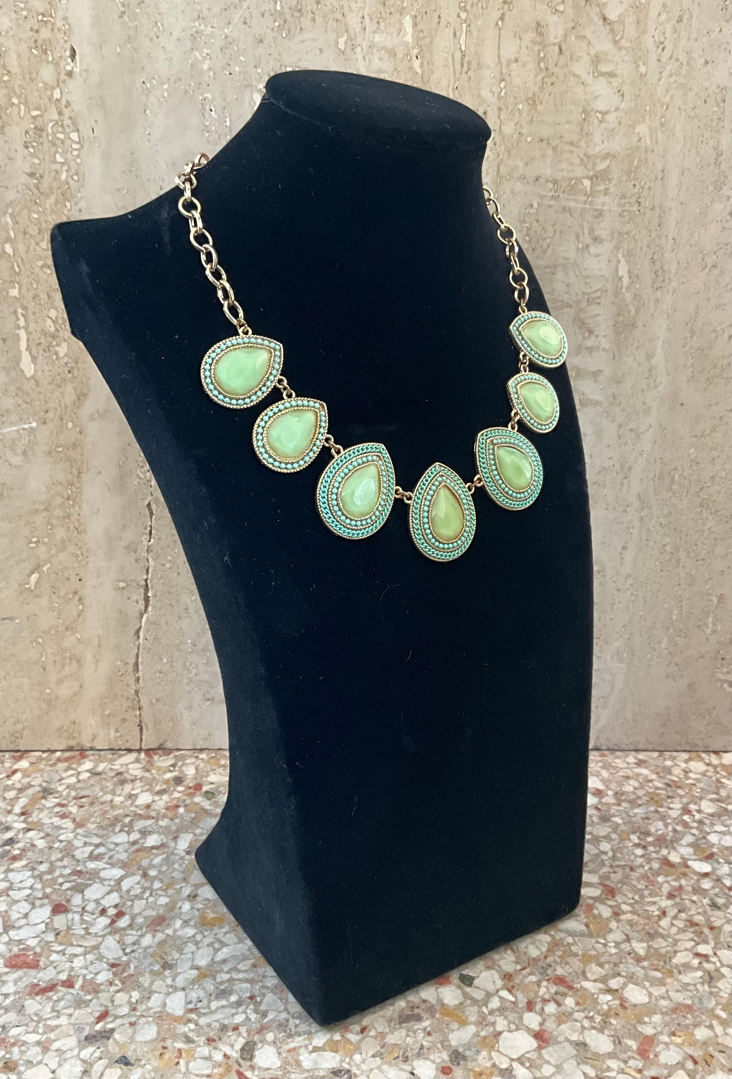 da uomo o donna Collana con colletto verde vintage in vendita