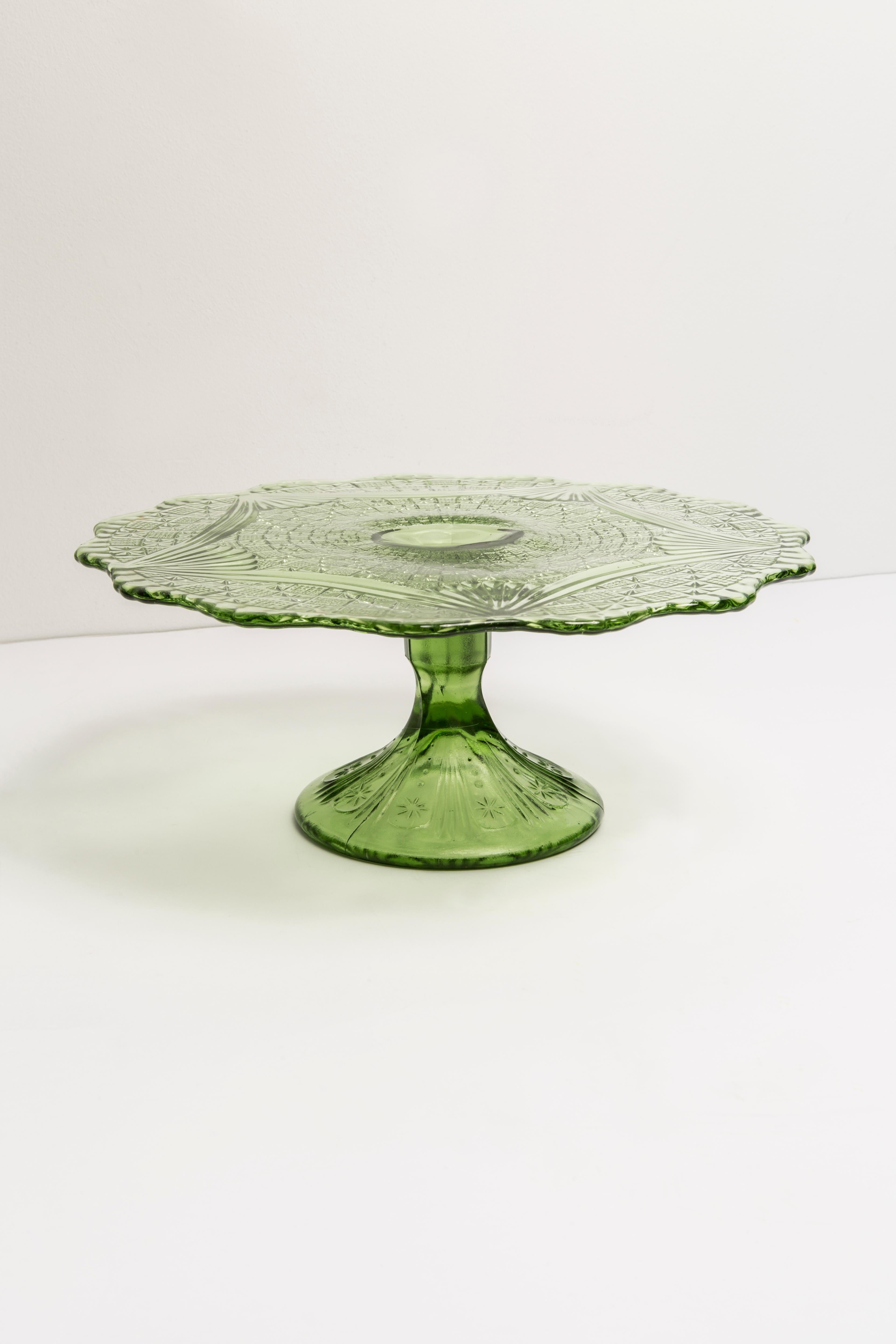 Mid-Century Modern Vintage Green Decorative Glass Plate or Cake Stand, Italy, 1960s