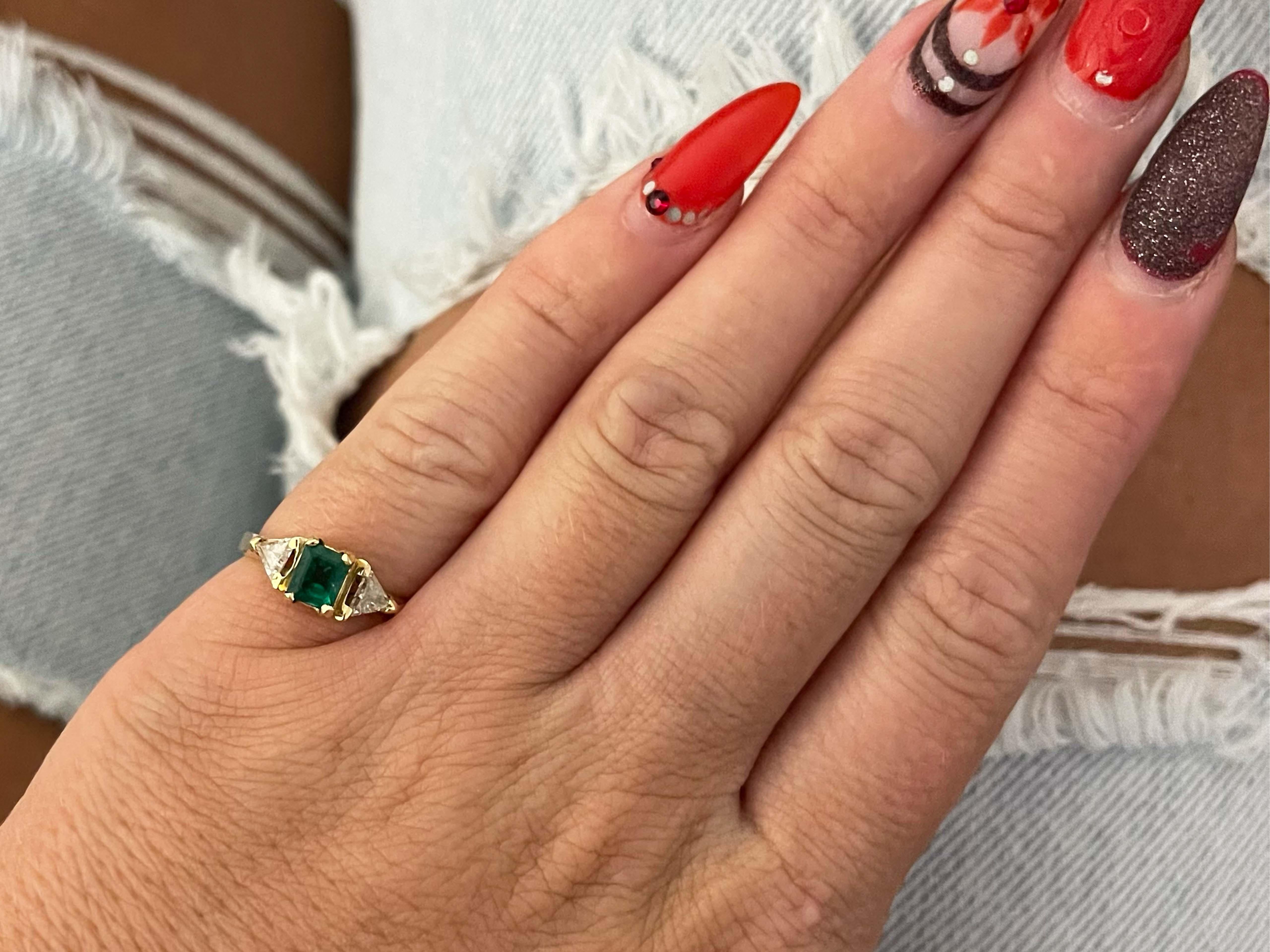 Item Specifications:

Metal: 14K Yellow Gold

Style: Statement Ring

Ring Size: 5 (resizing available for a fee)

Total Weight: 3.2 Grams

Ring Height: 6.6 mm

Gemstone Specifications:

Gemstone: 1 Green Emerald

Shape: Rectangle

Emerald