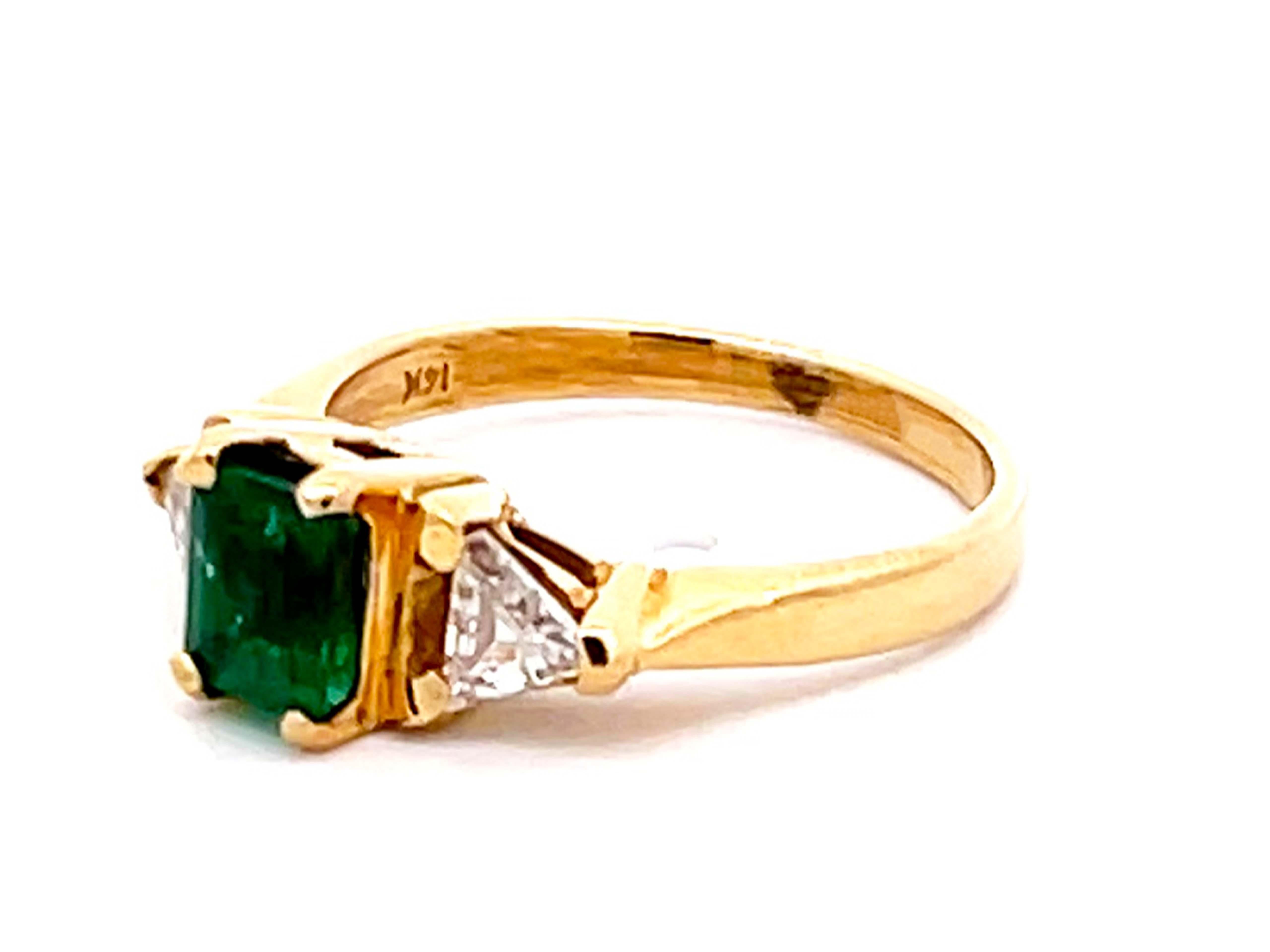 Emerald Cut Vintage Green Emerald and Diamond Ring in 14k Yellow Gold For Sale