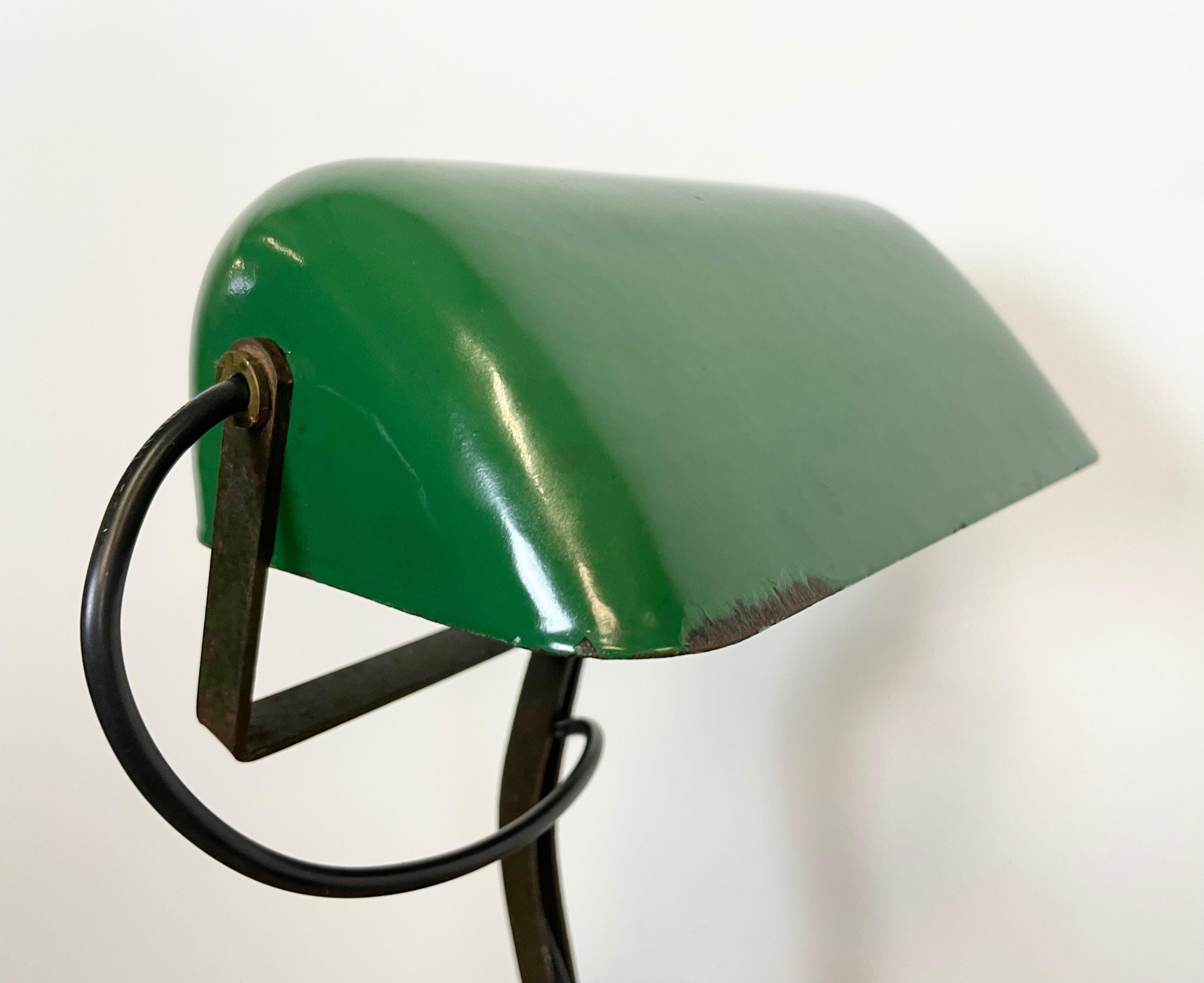 Mid-20th Century Vintage Green Enamel Bank Lamp from Astral, 1930s For Sale