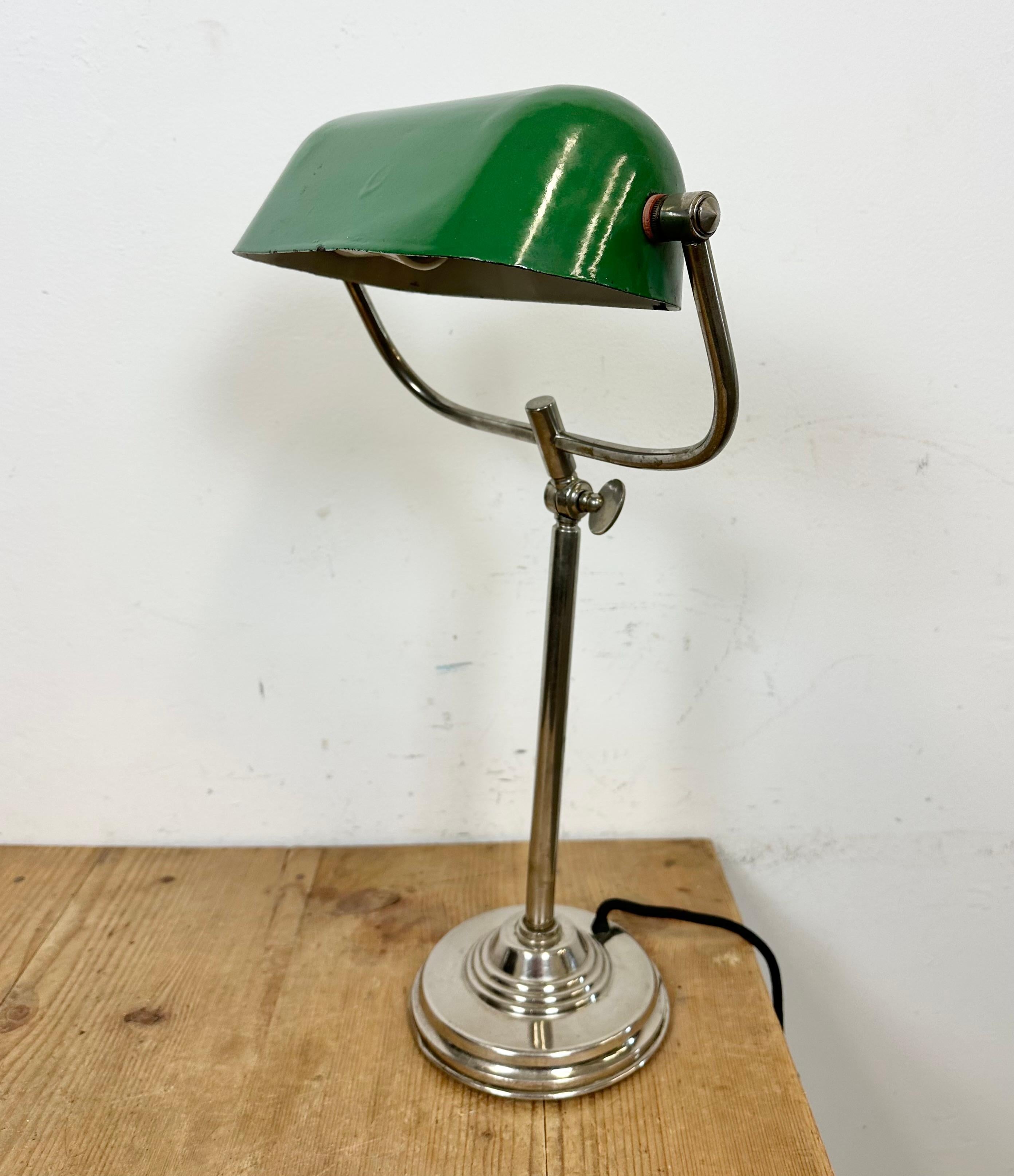 Industrial Vintage Green Enamel Bank Table Lamp, 1960s