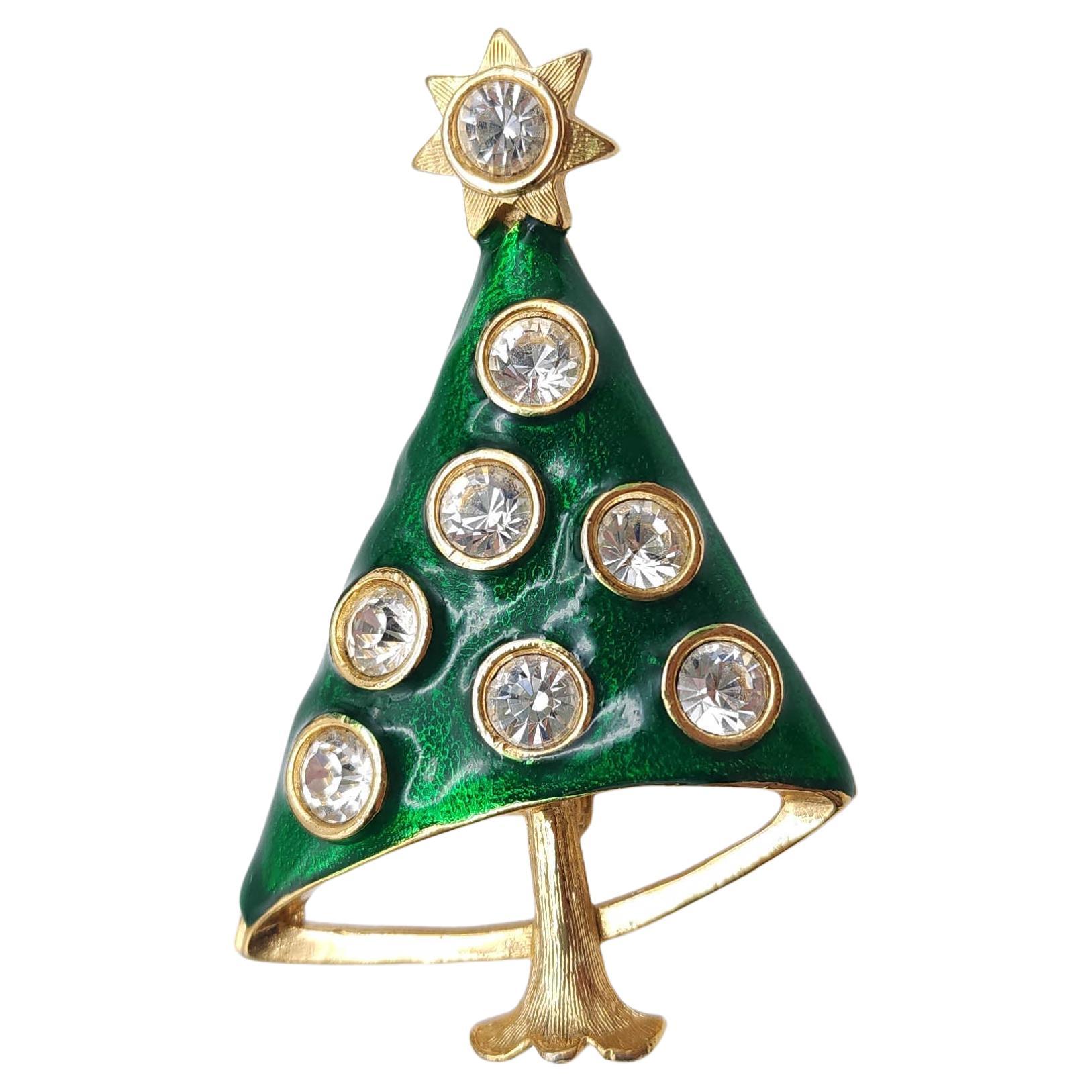 Vintage Green Enamel Christmas Tree Brooch with Rhinestone Ornaments in Gold For Sale