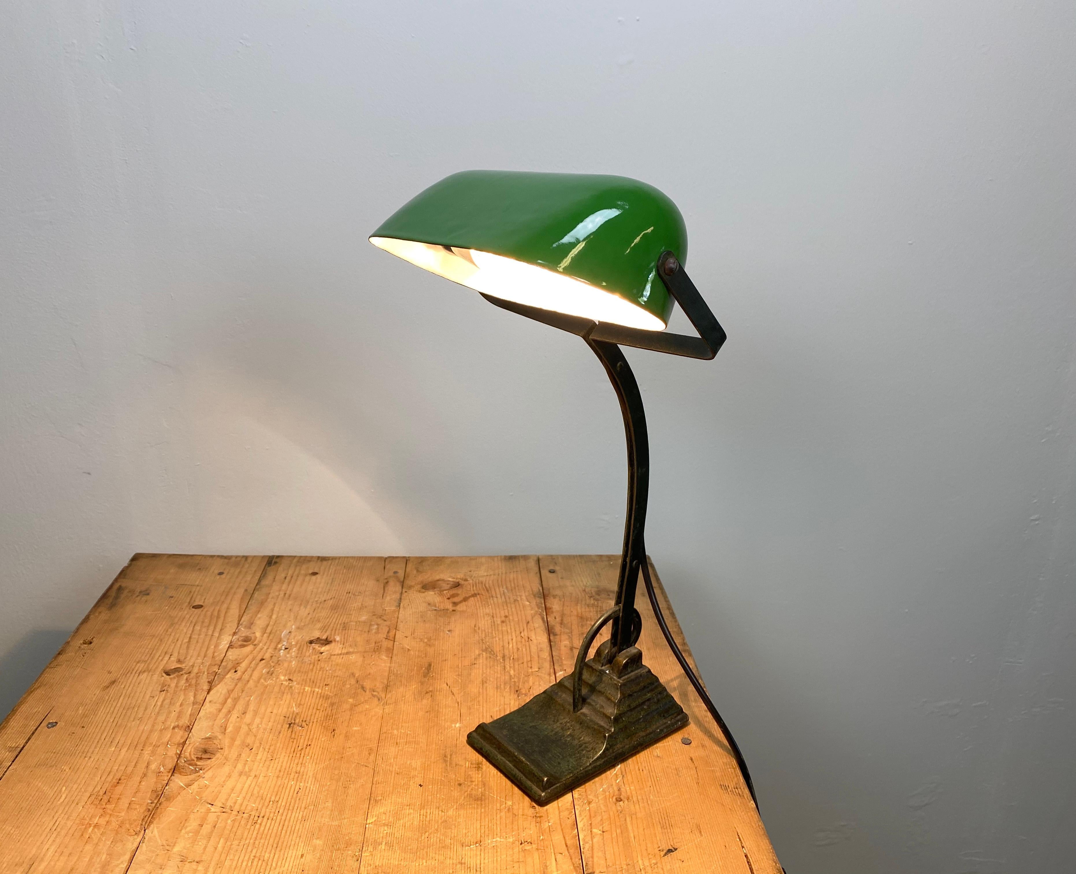 Vintage Green Enamel Desk Lamp, 1930s 1
