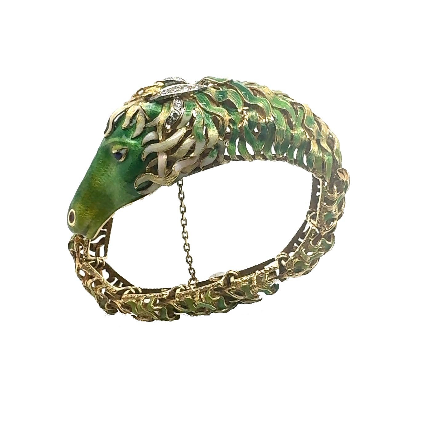 Gemstone
 Enamel & Diamond
Metal : 18K Yellow Gold
     
    The Green Enamel Horse Head Bracelet is a luxurious and distinctive piece of jewelry that beautifully combines artistry and craftsmanship. This bracelet stands out due to its intricate