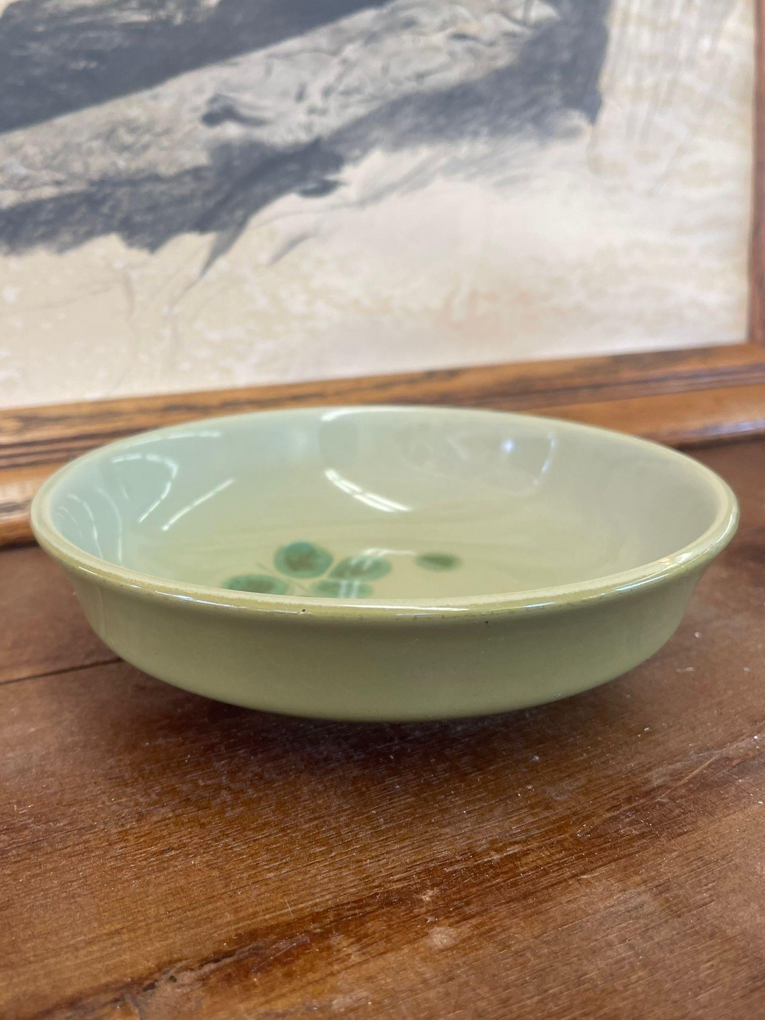 Green Bowl with Floral Motif Inside. Makers Mark on the Bottom. “ Franciscan tEarthenware” as Pictured.
Vintage Condition Consistent With Age as pictured.
Dimensions. 7 Diameter ; 2 H