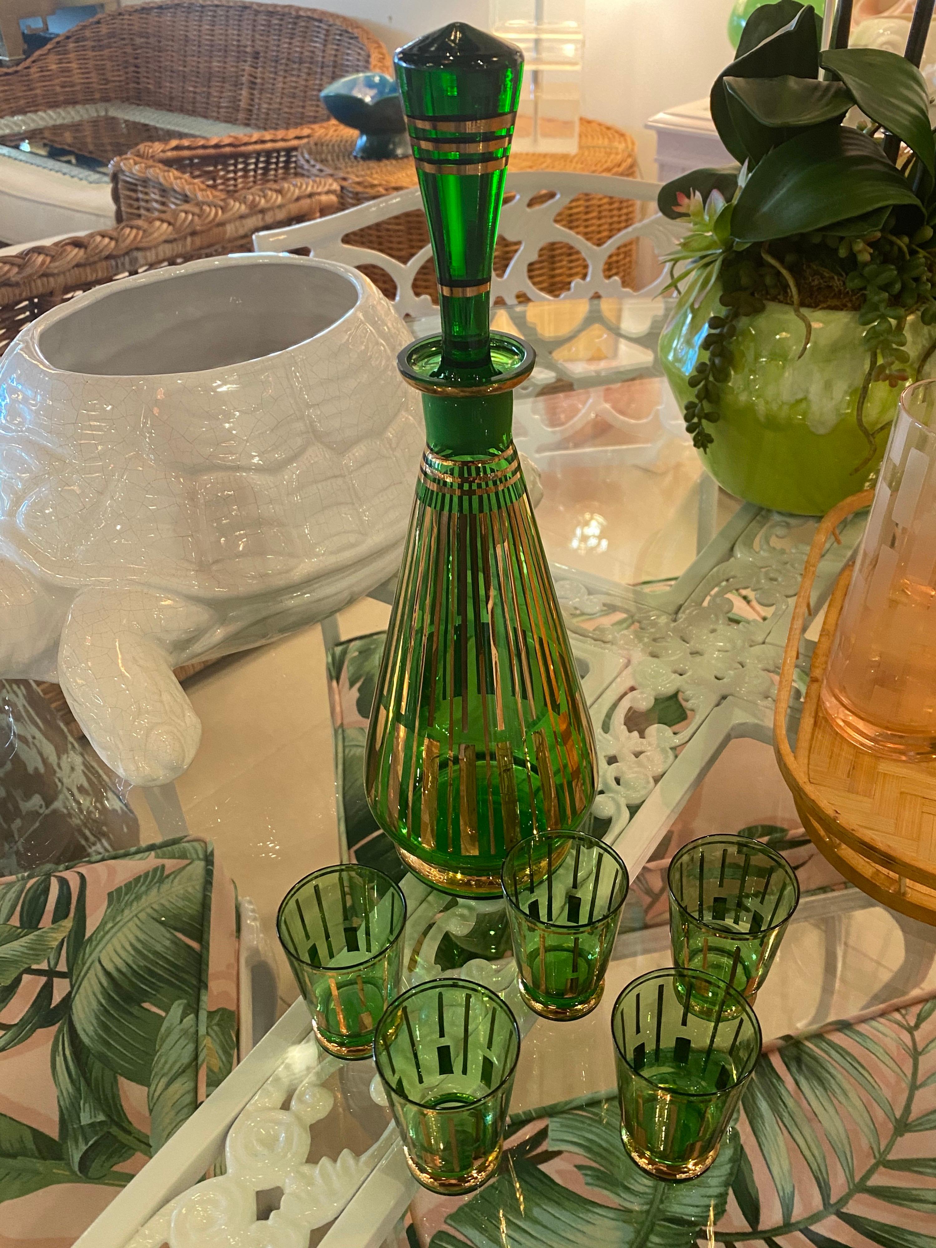 Vintage Green Glass Decanter with Stopper & 5 Shot Drinking Glasses For Sale 8