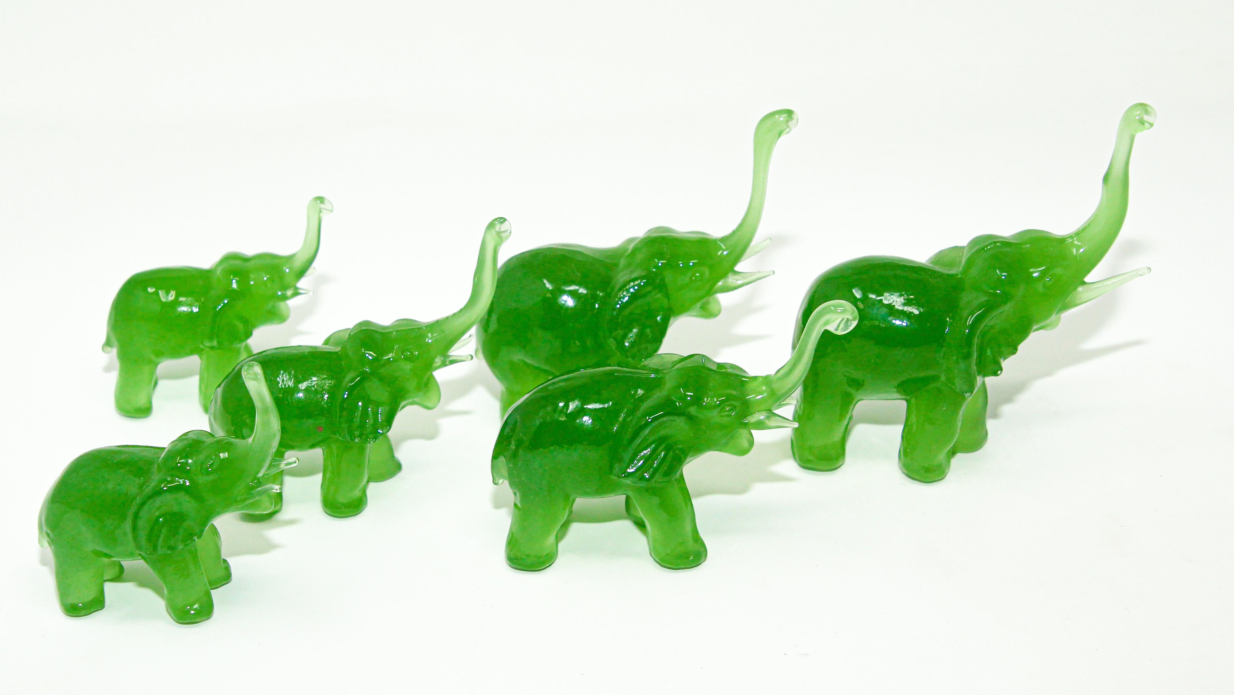 Vintage Green Glass Elephants Group Sculptures 2