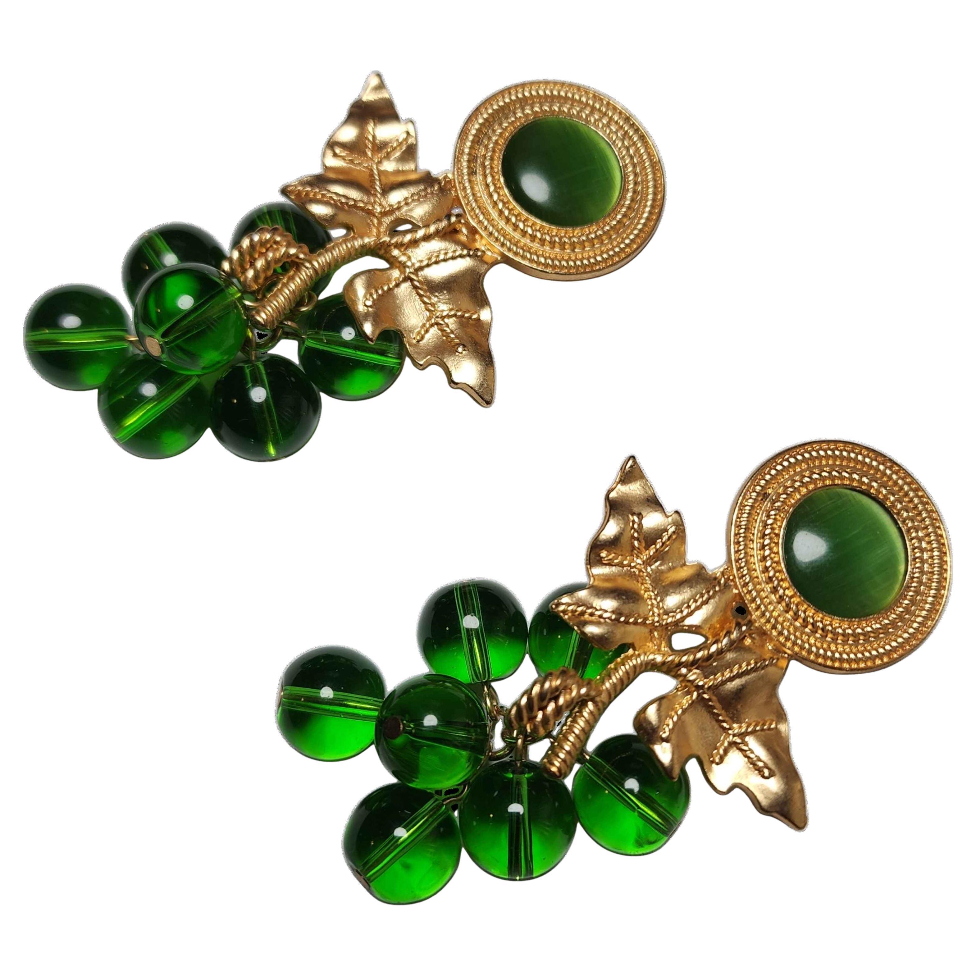 Orecchini a grappolo in vetro verde vintage "Greene 
Greene"